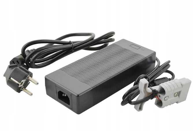 Nabíječka Baterií 24V 4A Elektrický Vozík ET15MH