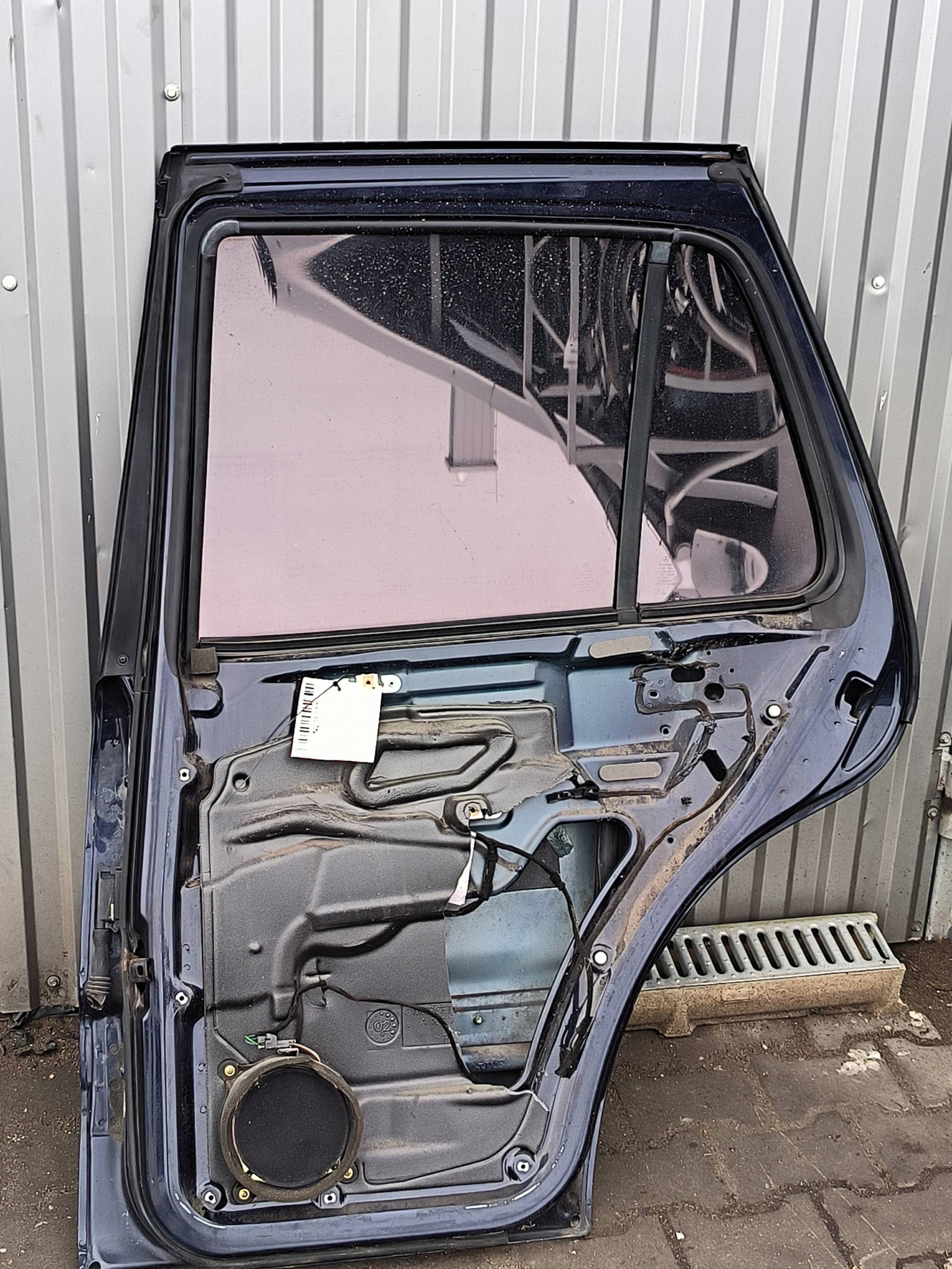Tür rechts heck 359 MERCEDES-BENZ ML W163