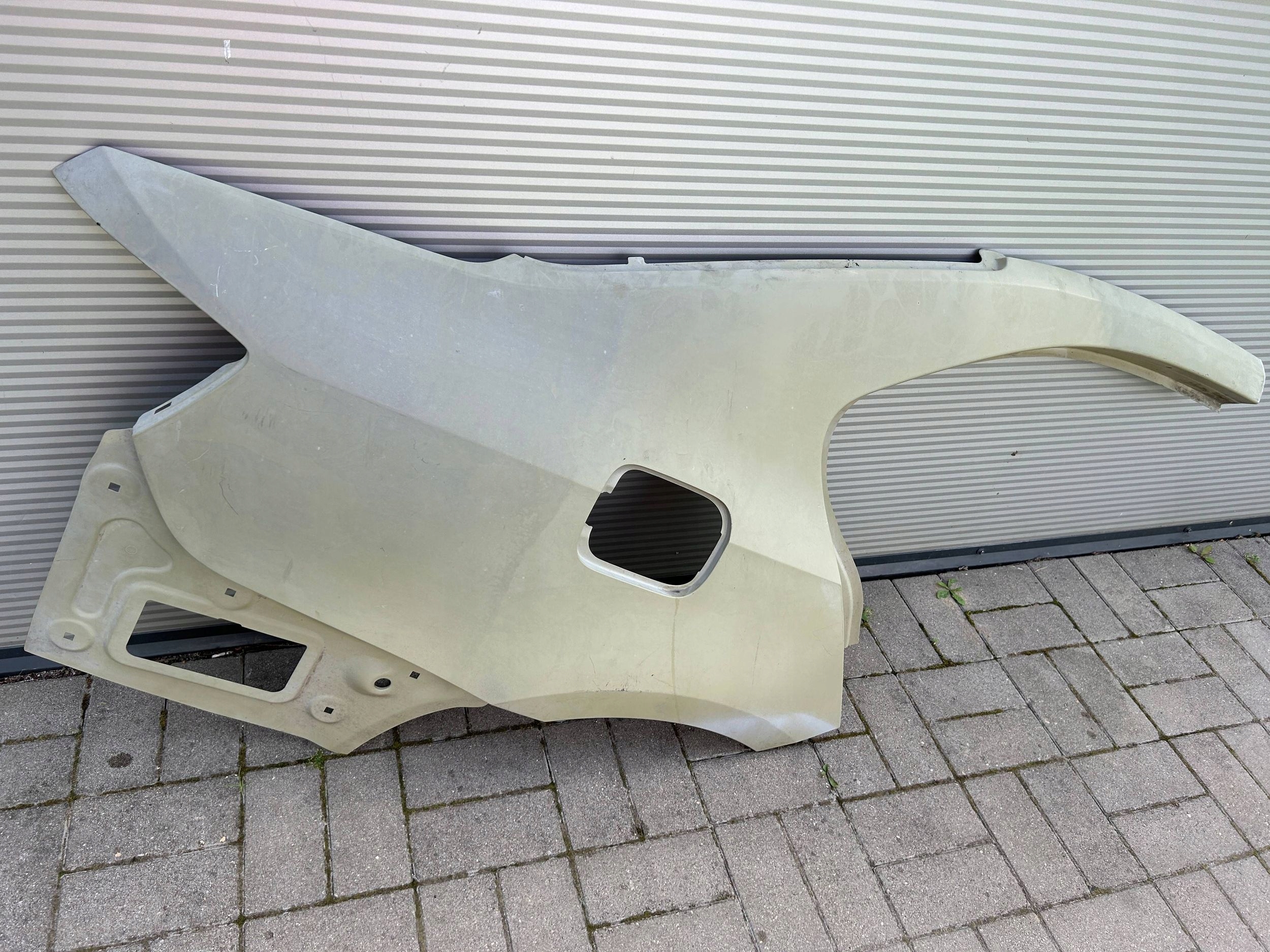 Volkswagen Jetta Kotflügel heck rechts heck