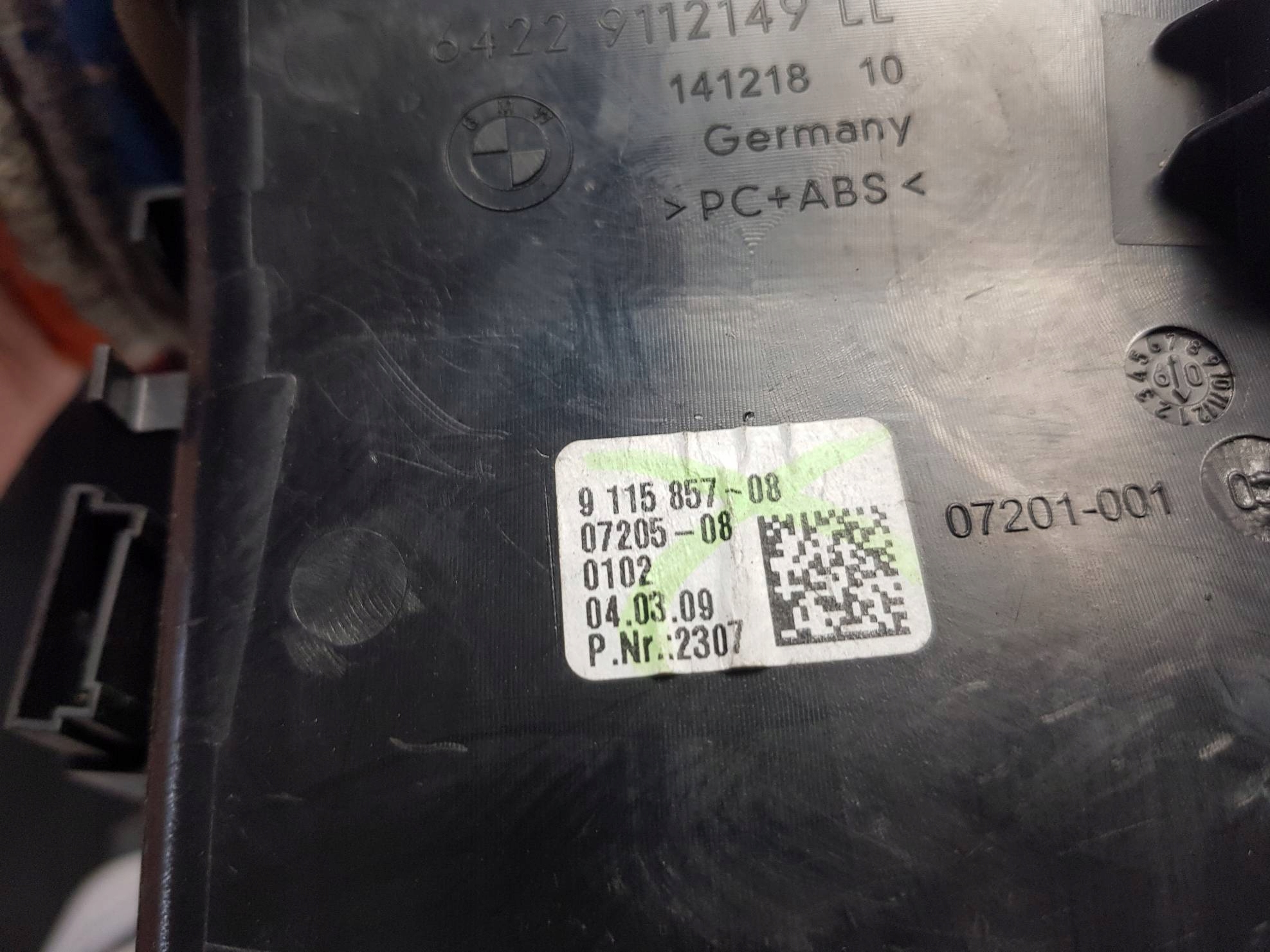 grid air conditioning devices left 9115857 BMW F01 740D