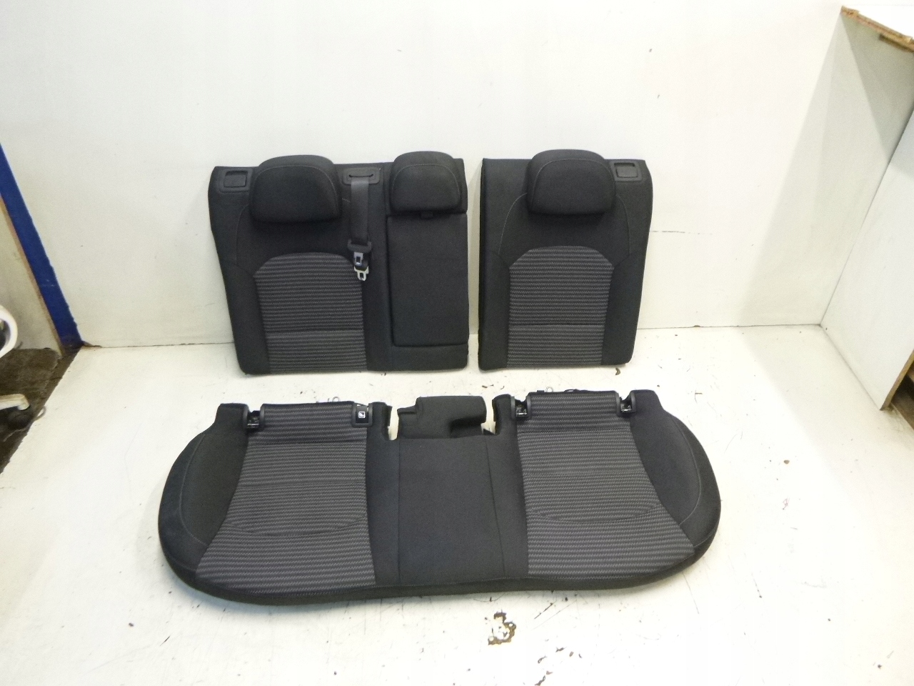 Sitze Komplet mitte Kia X CEED 2021r. EUROPA PHEV