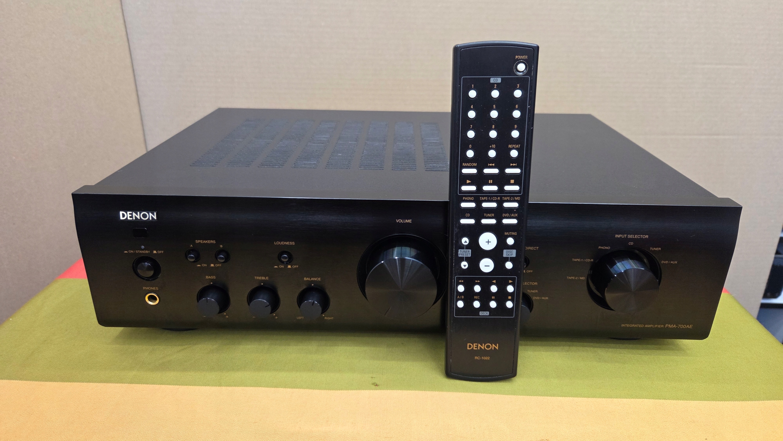 Denon PMA 700 AE+ pilot