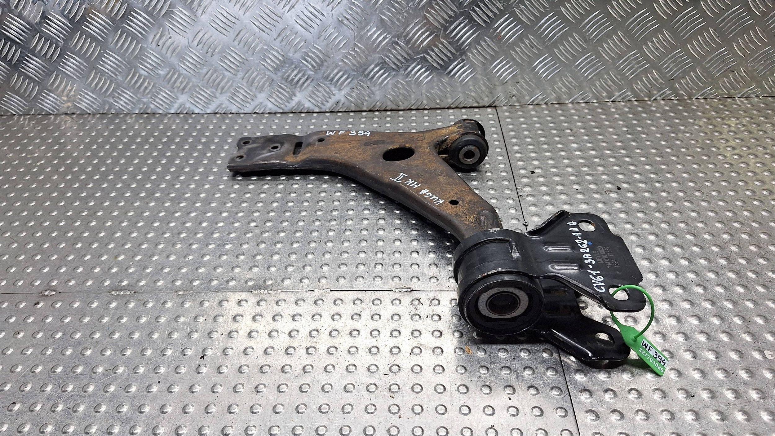 arm left front CV61-3A262-AAA FORD KUGA MK2
