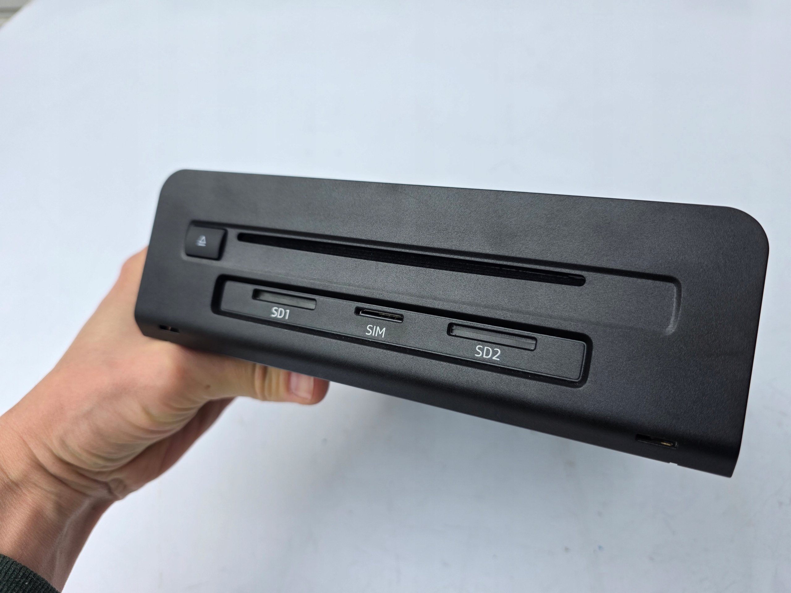 RADIO navigation card reader SIM SD MMI AUDI A4 B9 8W AMI MIB2 MIBII