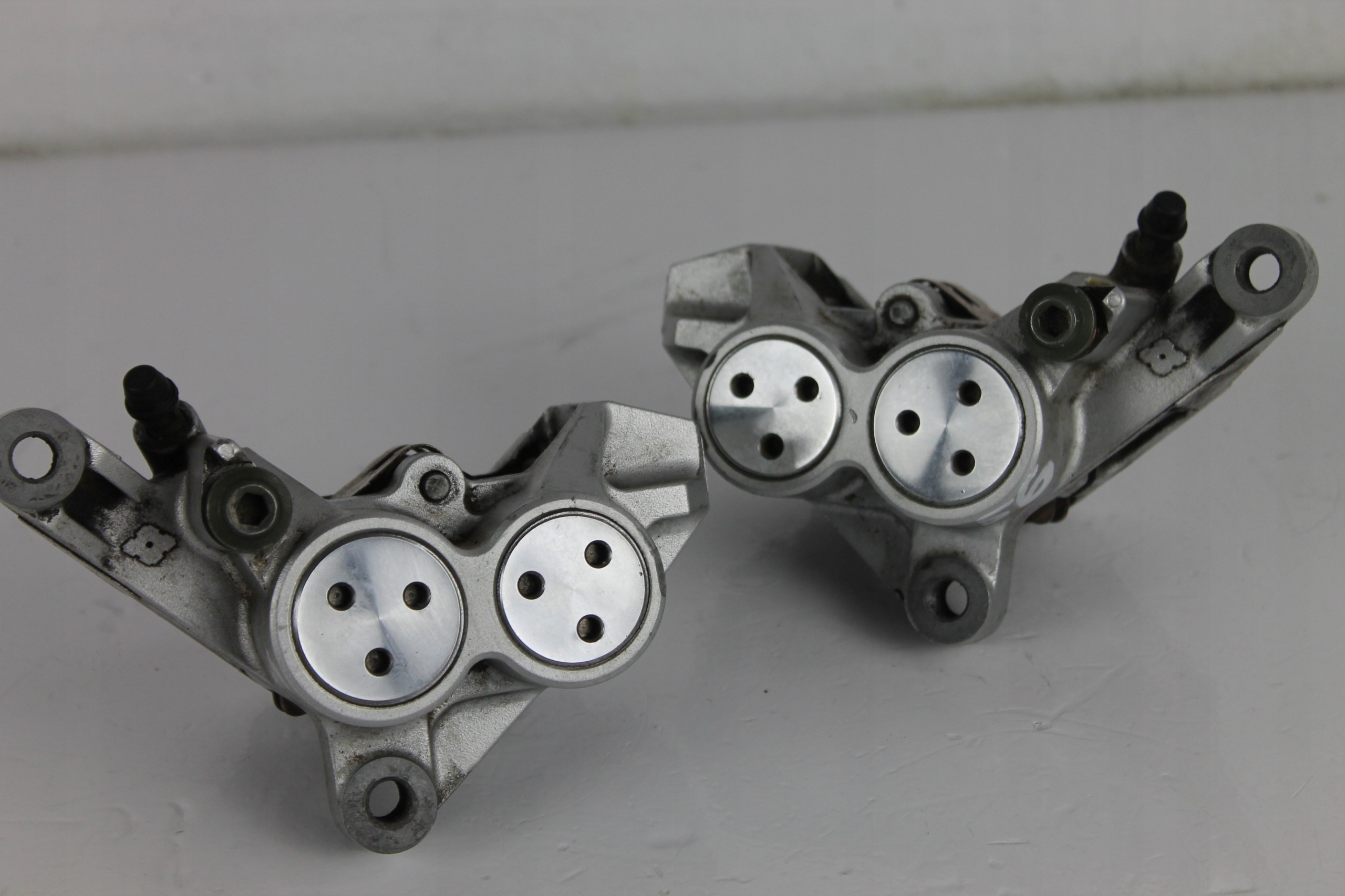 YAMAHA ROADLINER STRATOLINER 1900 ZACISK PRZÓD