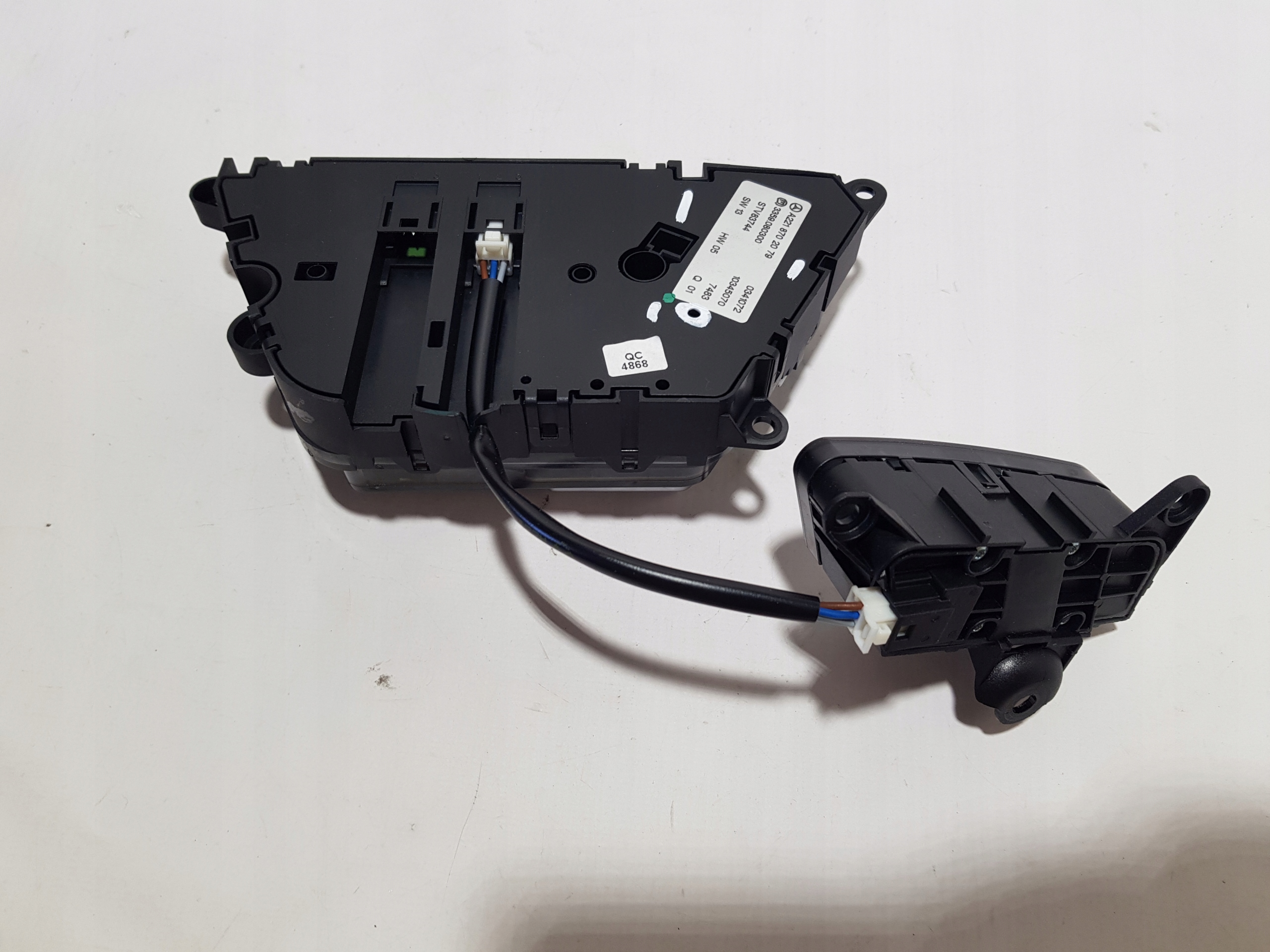 PANEL Siège Gauche MERCEDES W221 2218702079