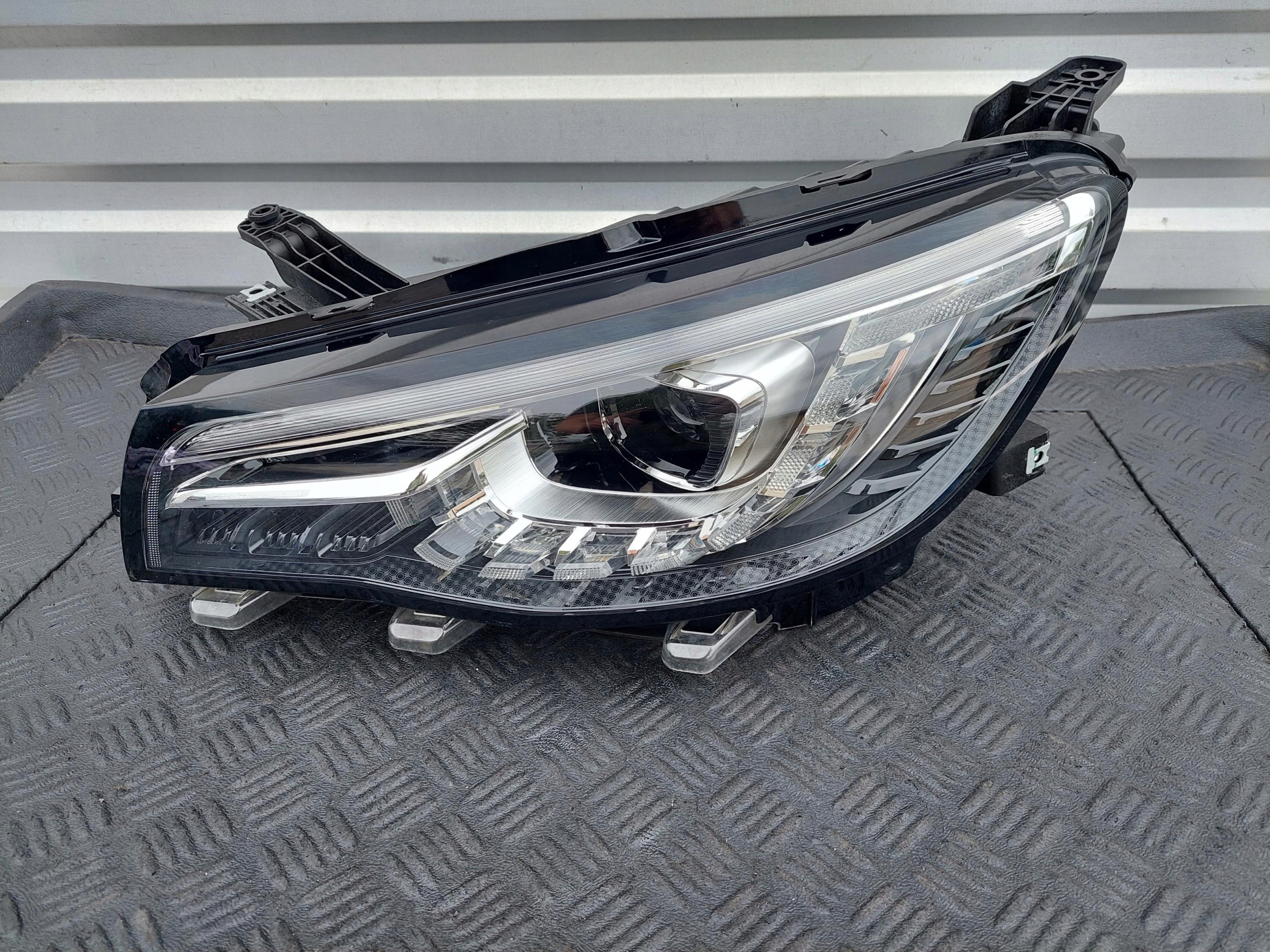 light front front right LED complete MG HS and