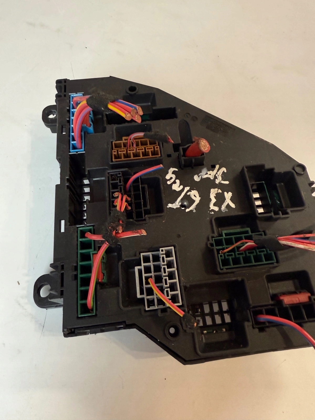 Module fusibles BMW X3 F25