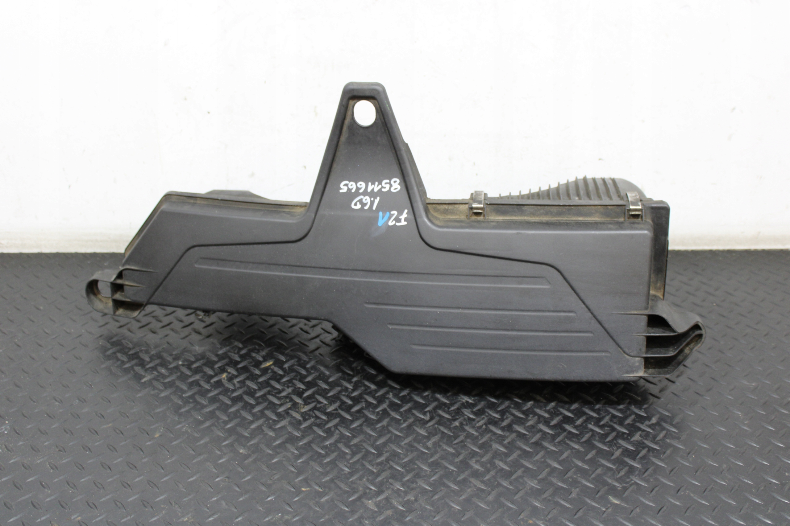 Gehäuse filter luft BMW 1 F20 F21 8511655