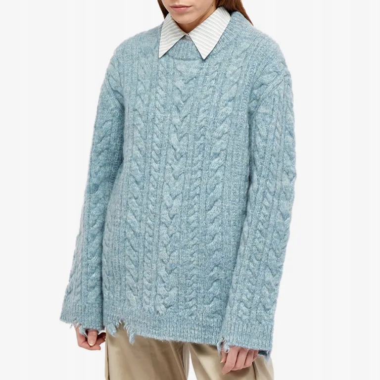 Svetr destroyed silný s copánky Holzweiler M