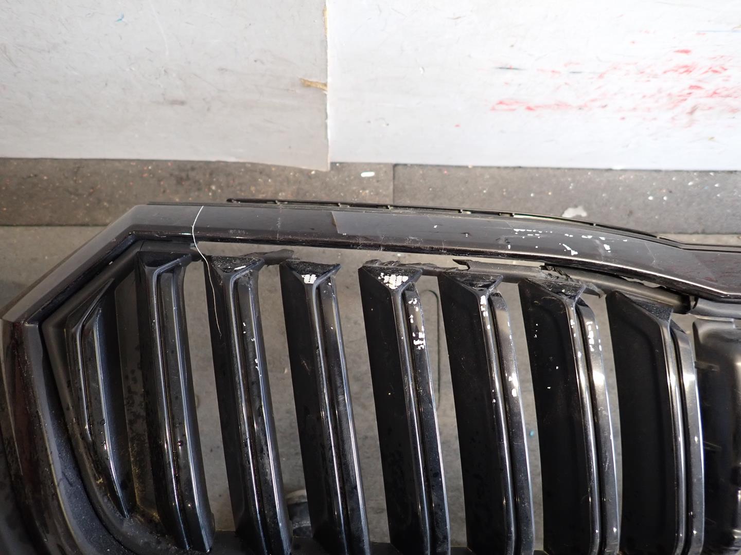 bumper front front SKODA OCTAVIA IV RS 2020- 5E3807217F