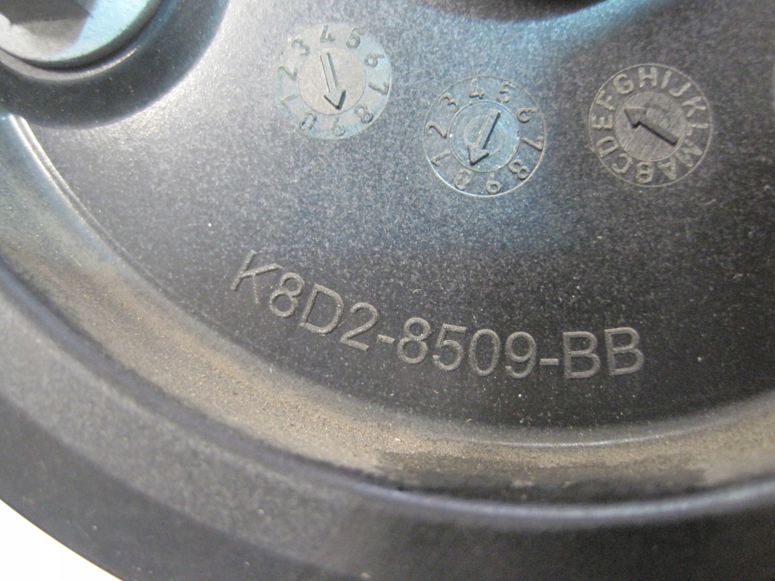 water pump JAGUAR F PACE 2,0D 23R K8D2-8509-BB