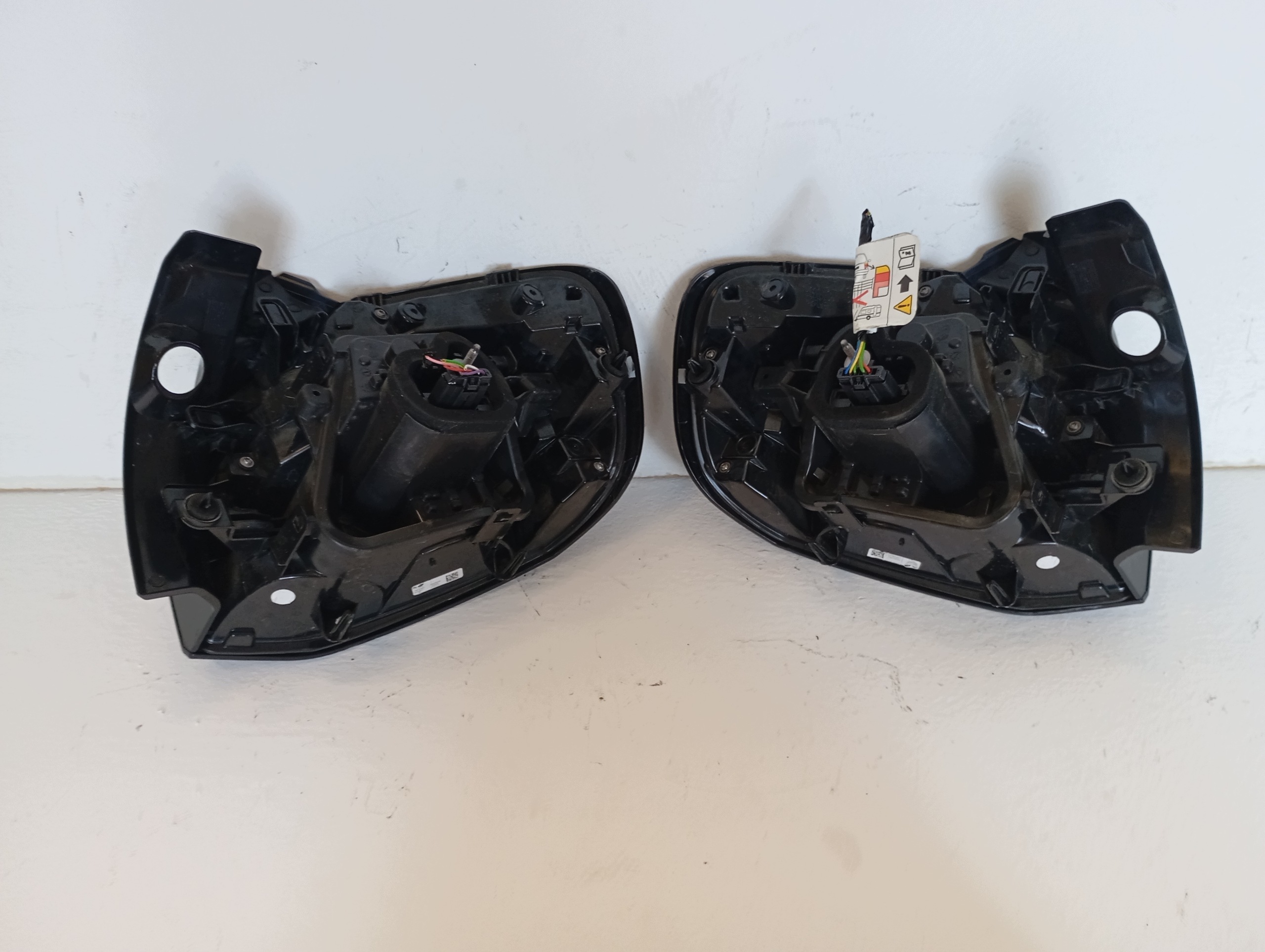 light rear part rear Citroen C4 HB 9831100280 98311000080