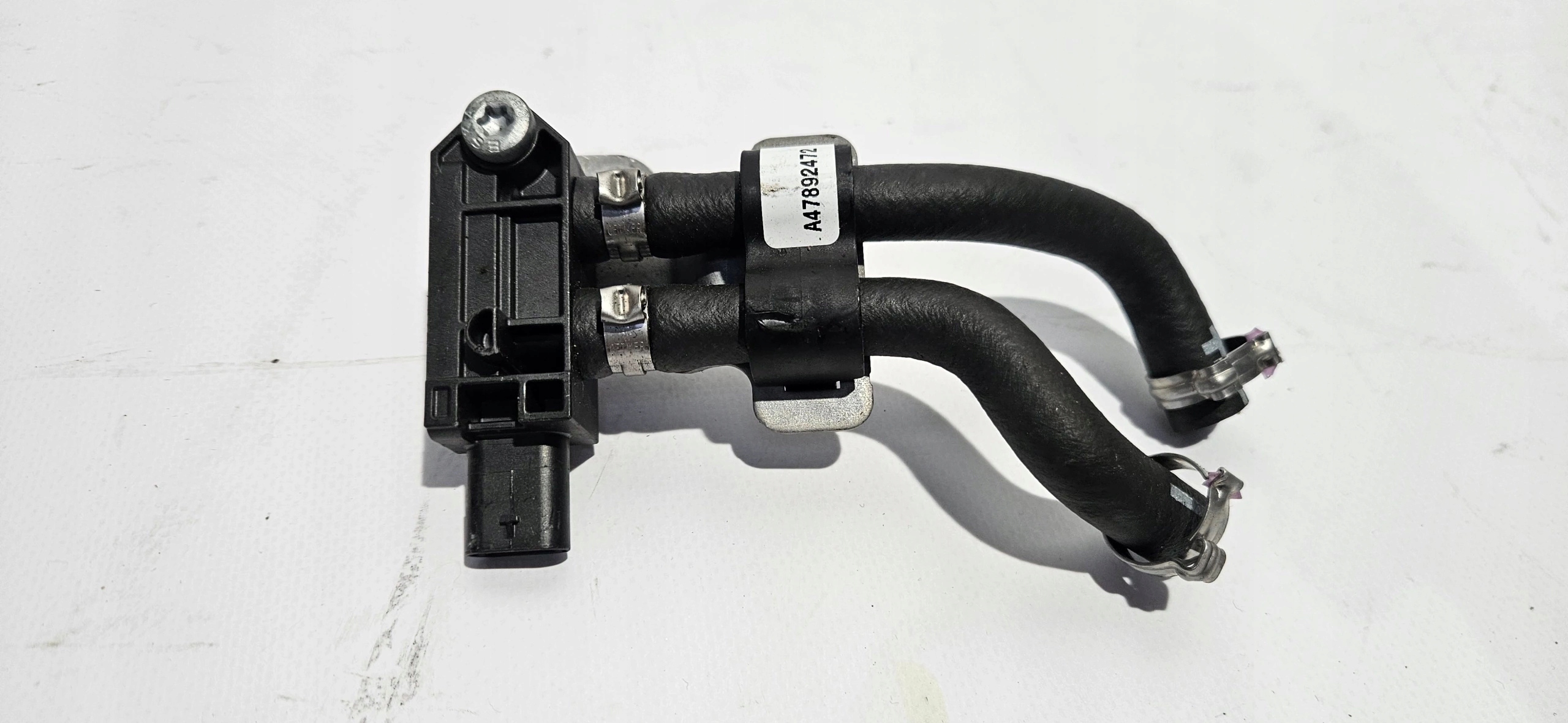 exhaust gas sensor MERCEDES C W205 A0009059308