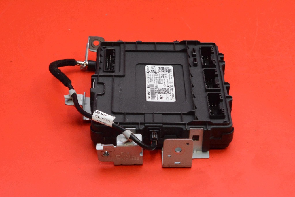 control unit module BDC 5074A-BDC4E01 HYUNDAI KONA 2 II 1.6 GDI HYBRID 141 KM
