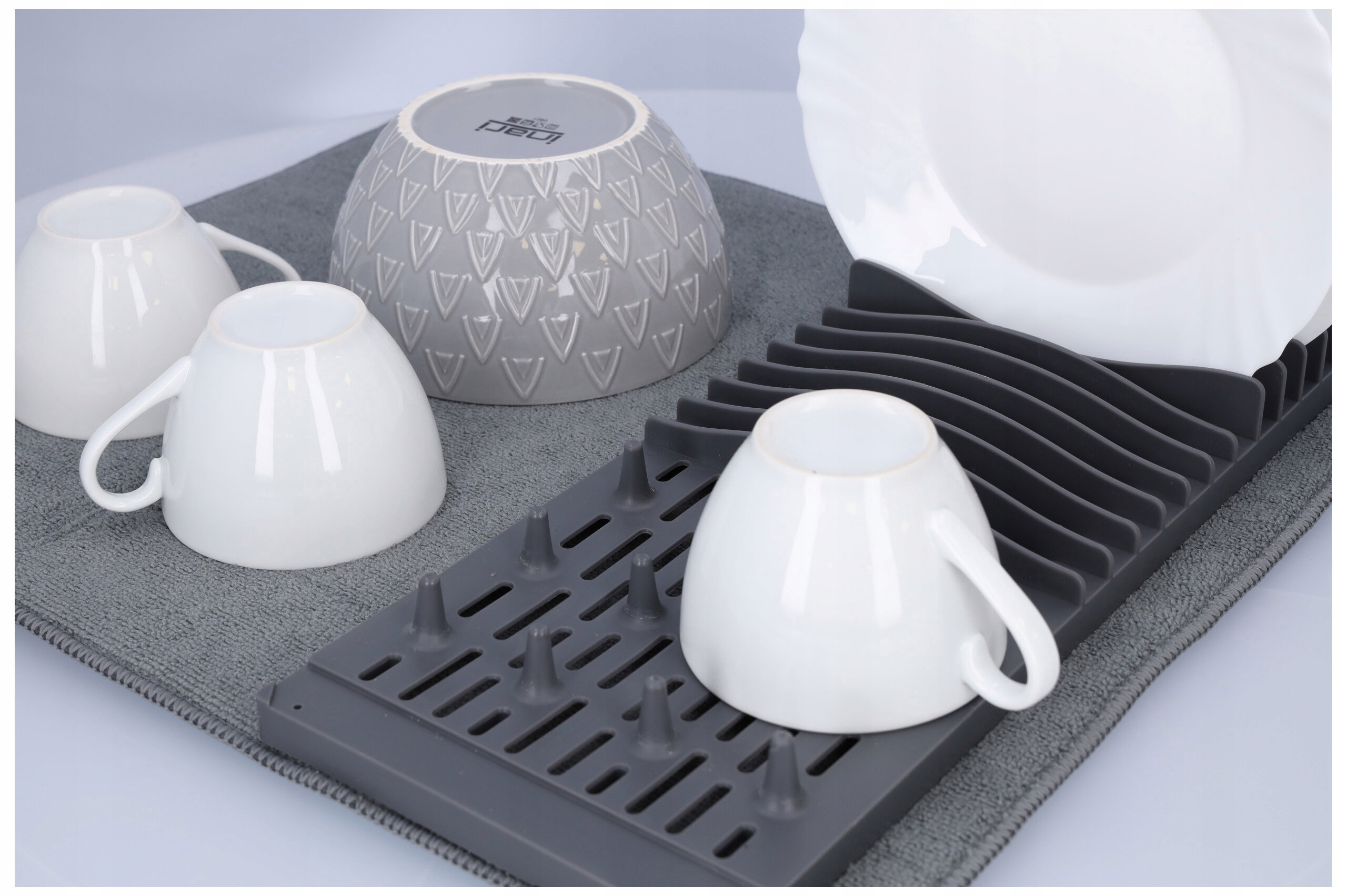 Suszarka do naczyń mała mata do suszenia ociekacz Szerokość produktu 38 cm