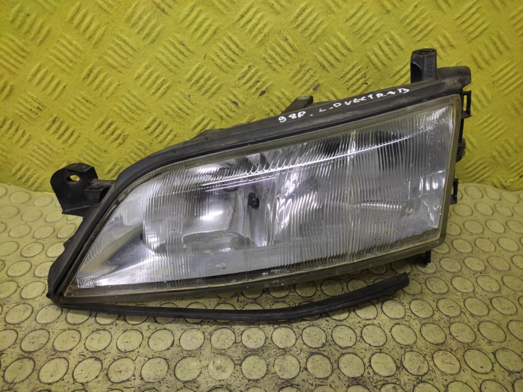 OPEL VECTRA B REFLEKTOR light left front