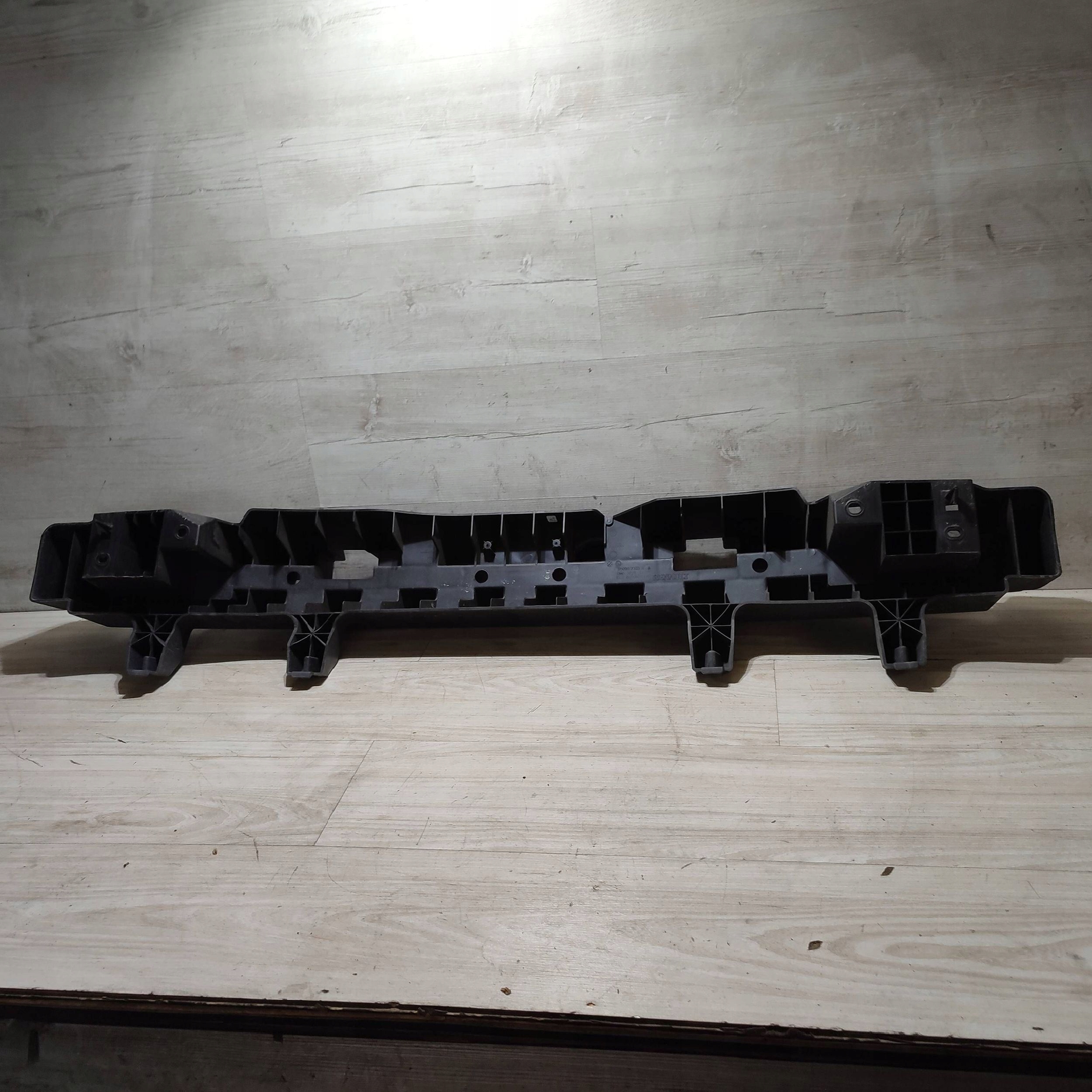 Support montage pare-chocs Arrière Dacia Jogger 850907333R