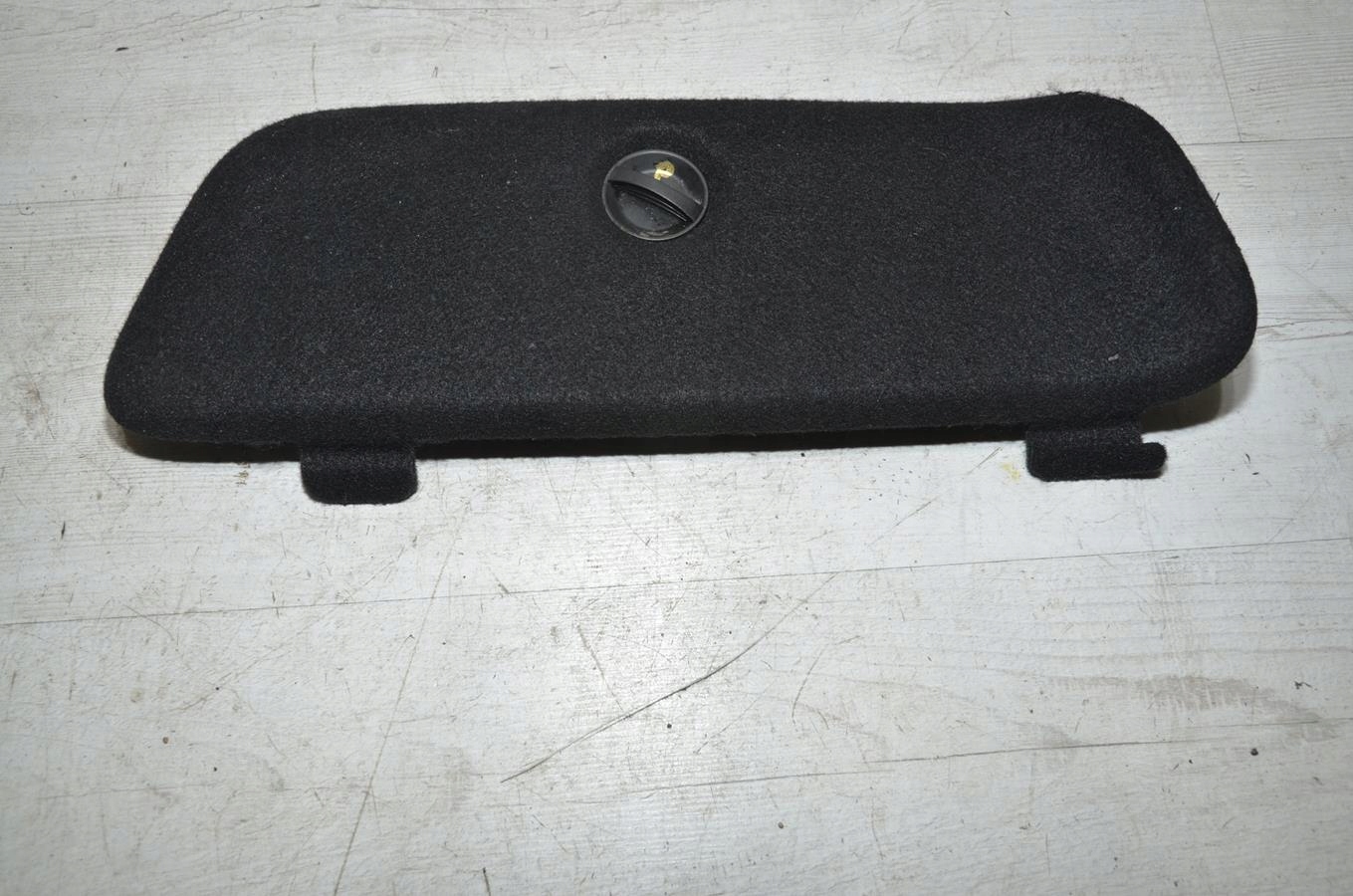 upholstery boot right Mercedes W176 lift