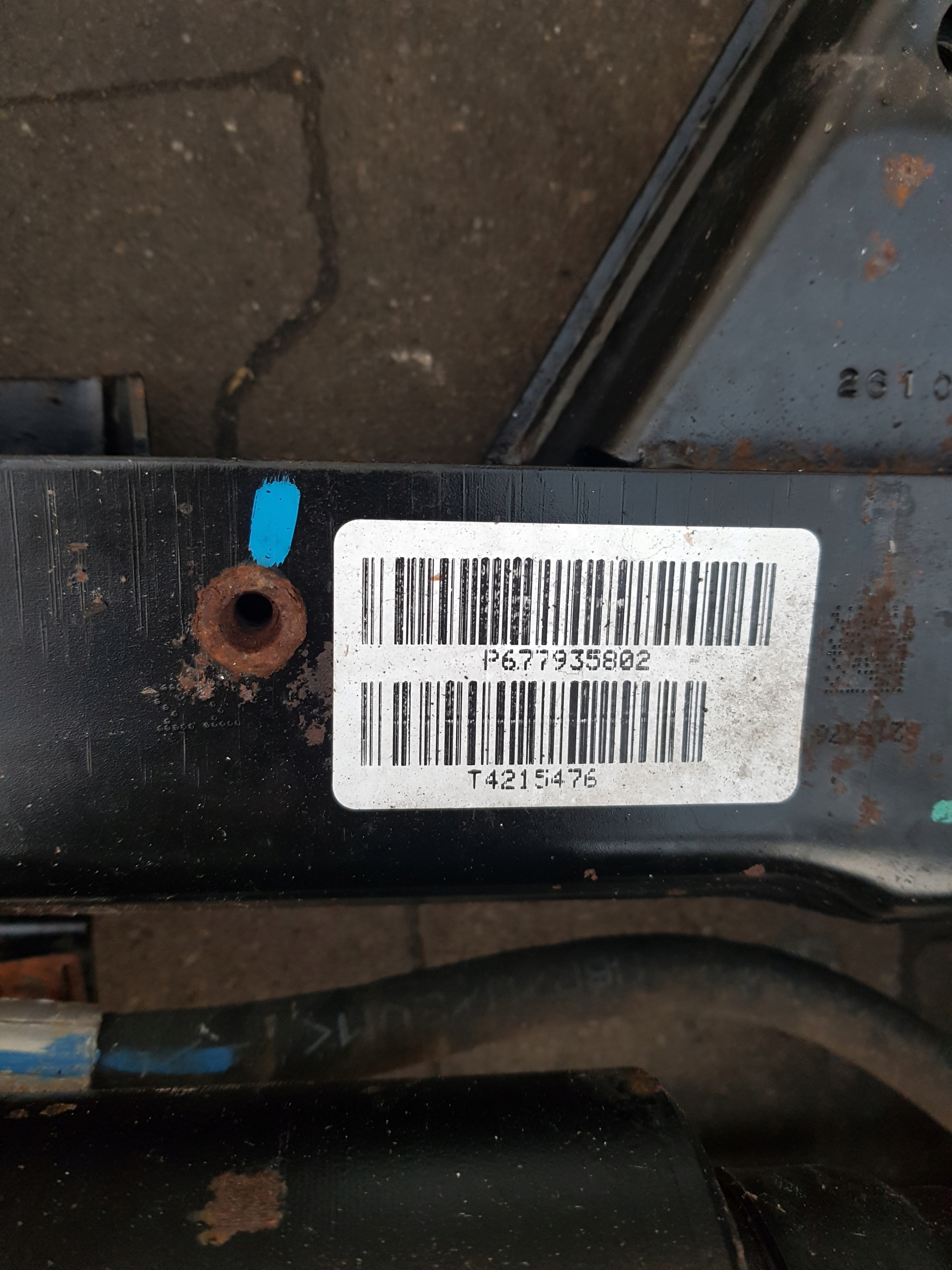 axle beam axle beam sider pillar BMW X5 E70 P677935802 6779358 2010