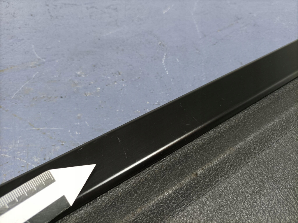 mazda ролета багажника