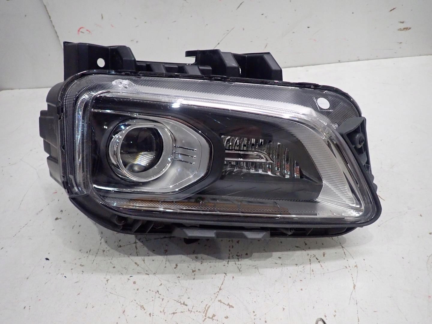 light front right HYUNDAI KONA FULL LED 2017