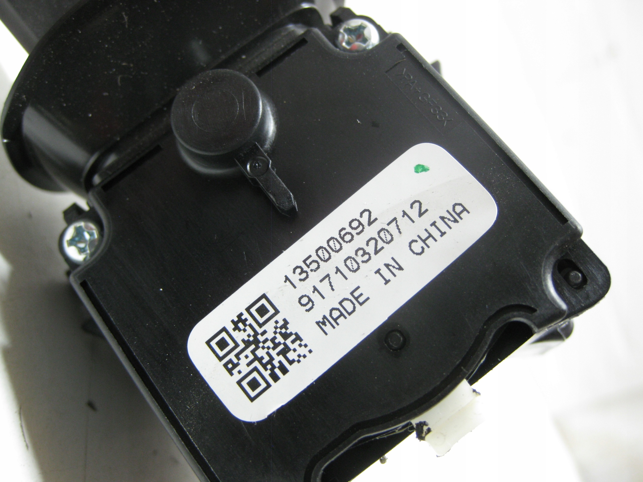 OPEL INSIGNIA A MANETKA Bouton Indicateurs de direction 13500692