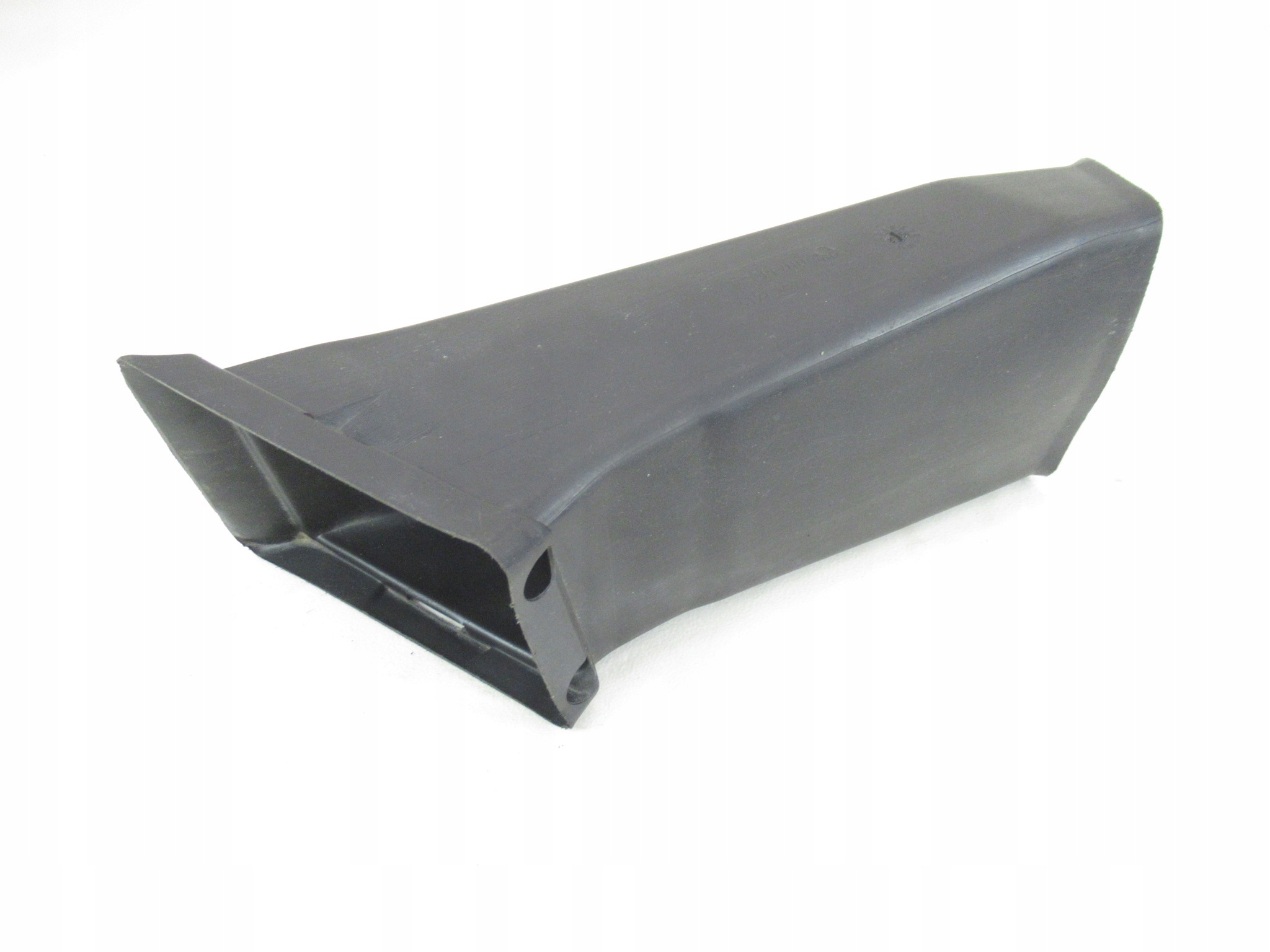 intake drain air left front for discs BMW 3 E36 sedan kombi coupe