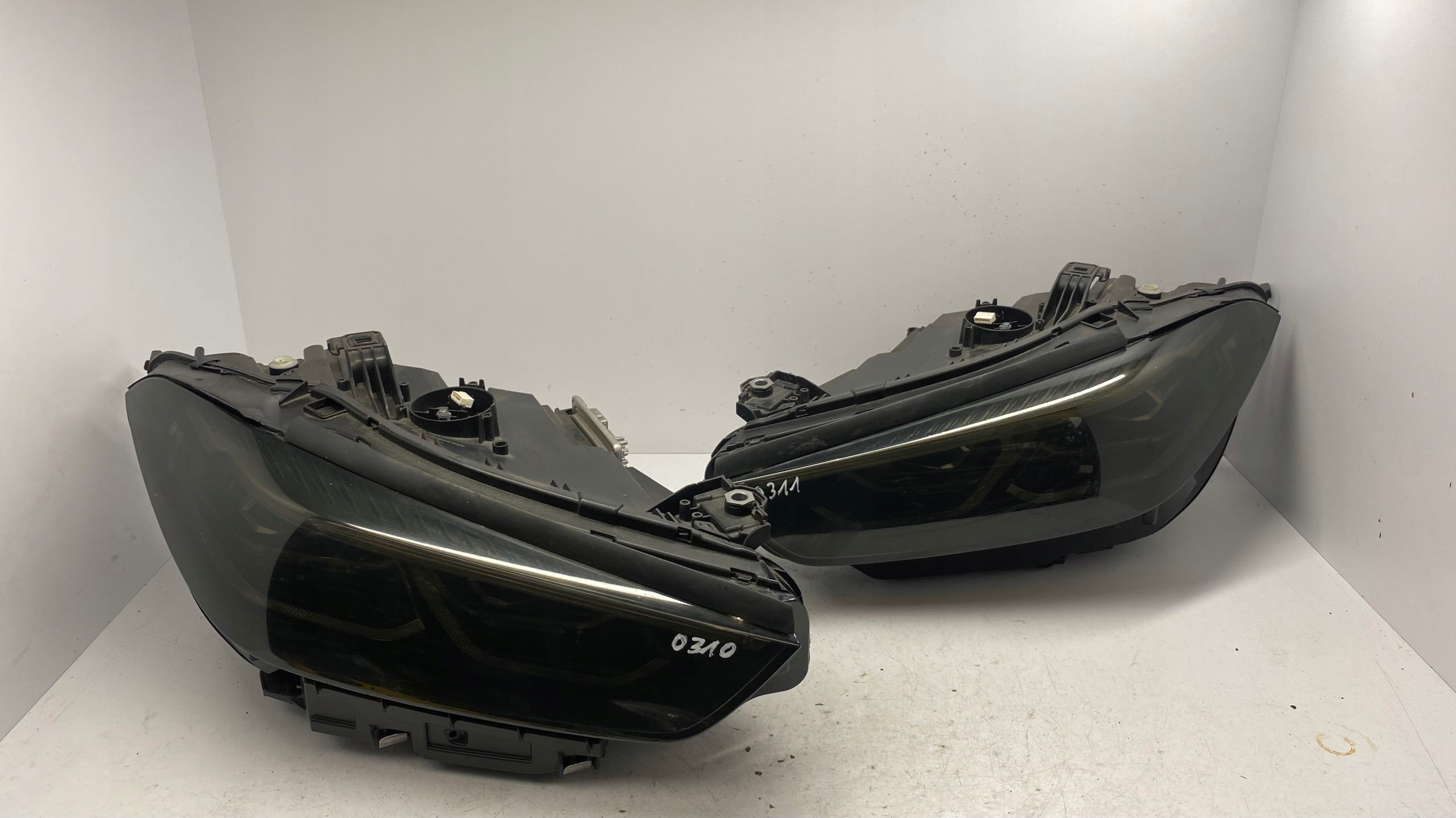 BMW 8 G14 G15 G16 lights front LED