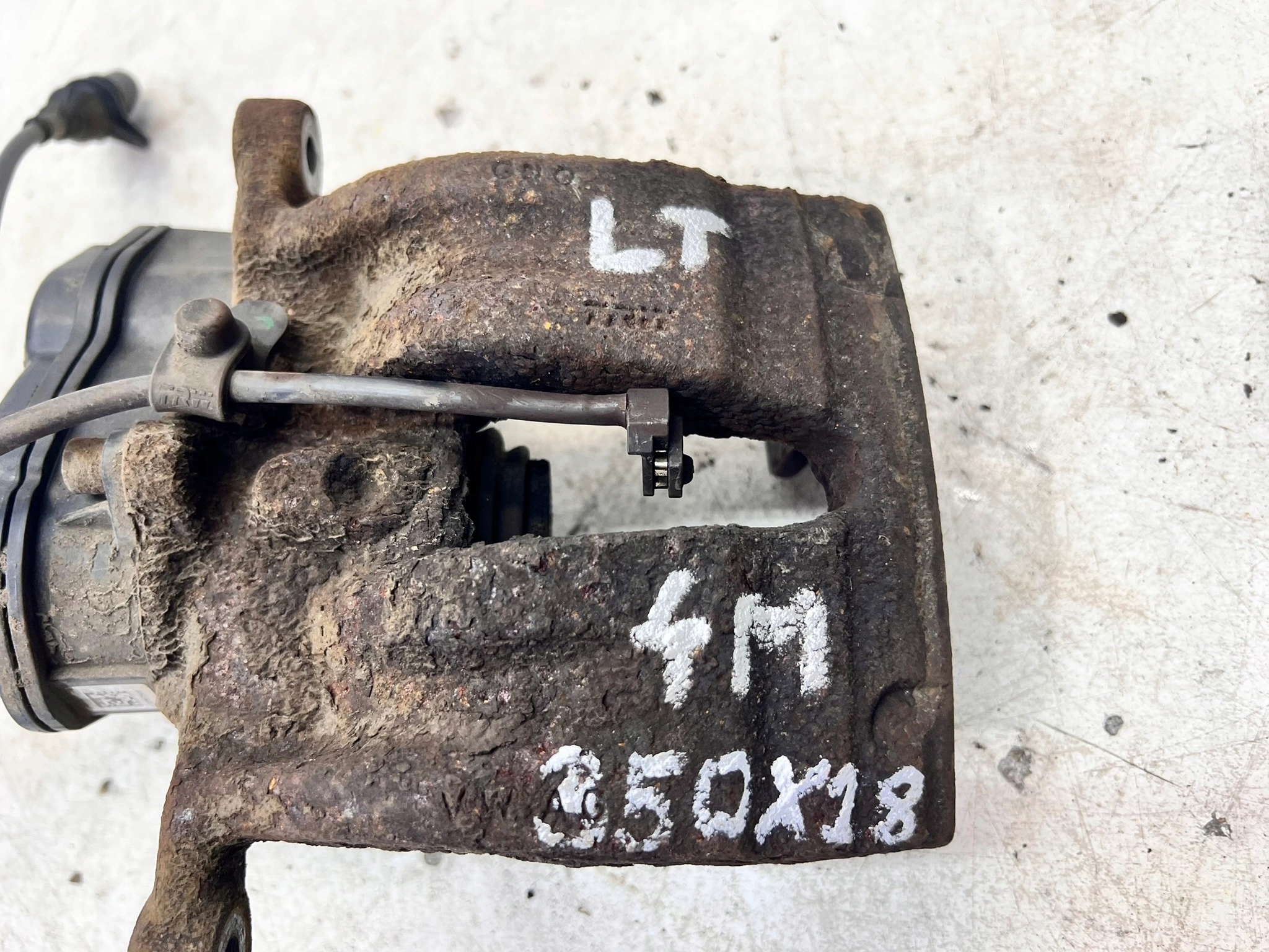 caliper brake left rear part AUDI Q7 4M 4M0615403A