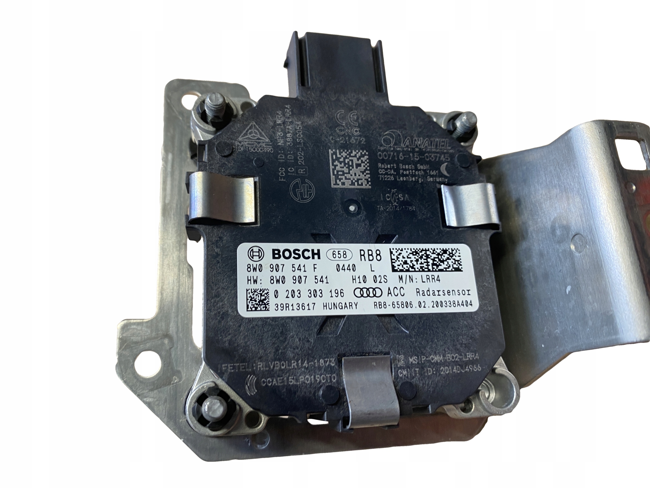 AUDI A4 A5 8W RADAR ACC DISTRONIC left 8W0907541F