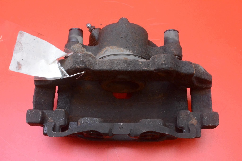 třmen brzdový levý předek BV61-2B302-A1 FORD ESCAPE MK3 1.6 ECOBOOST 12