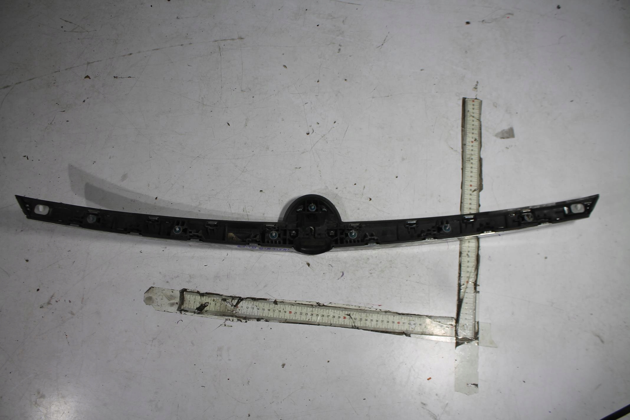 cap bonnet rear part rear 22803608 INSIGNIA A LIFT HB