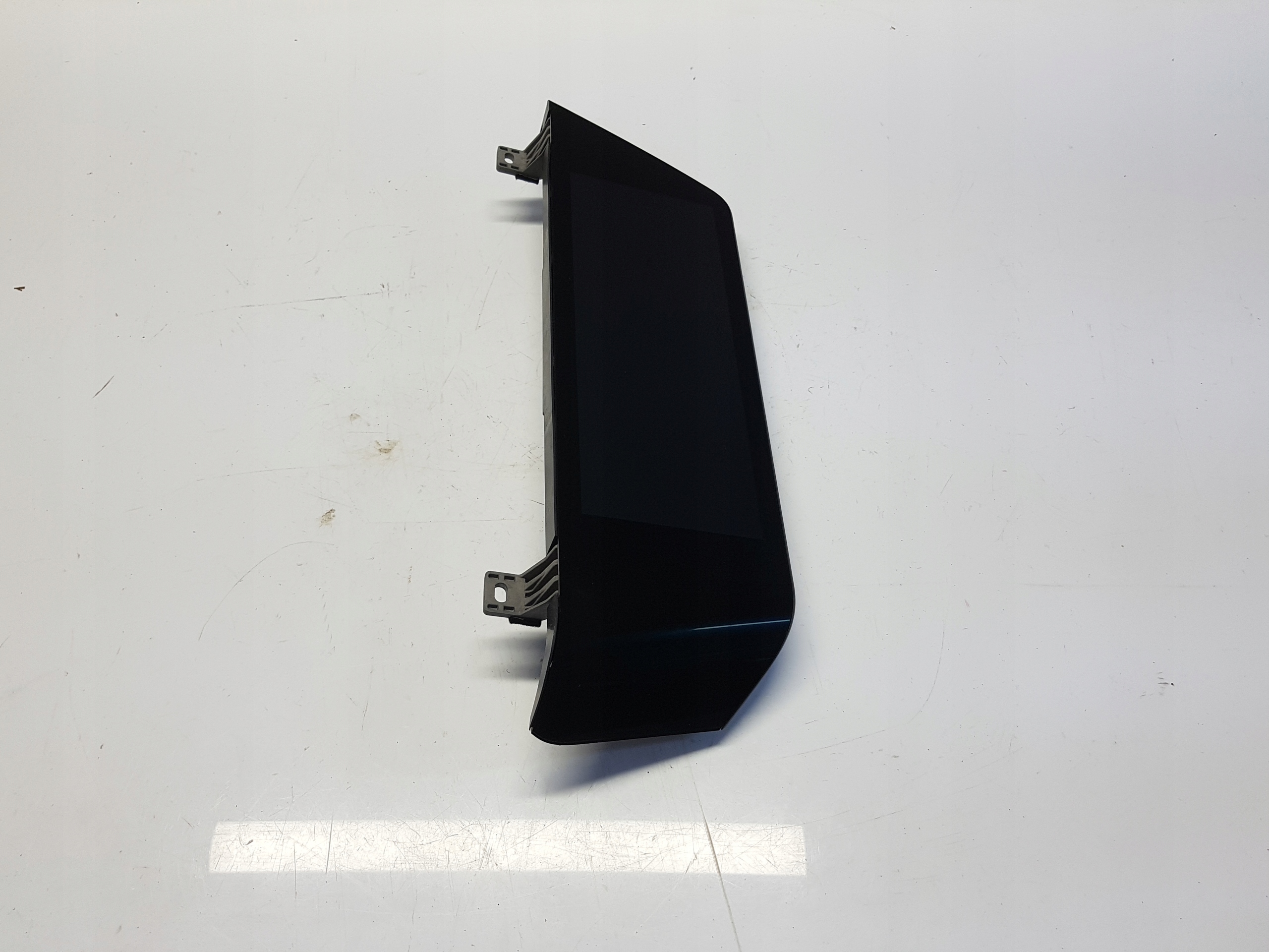 BMW G20 330e display navigation devices UK