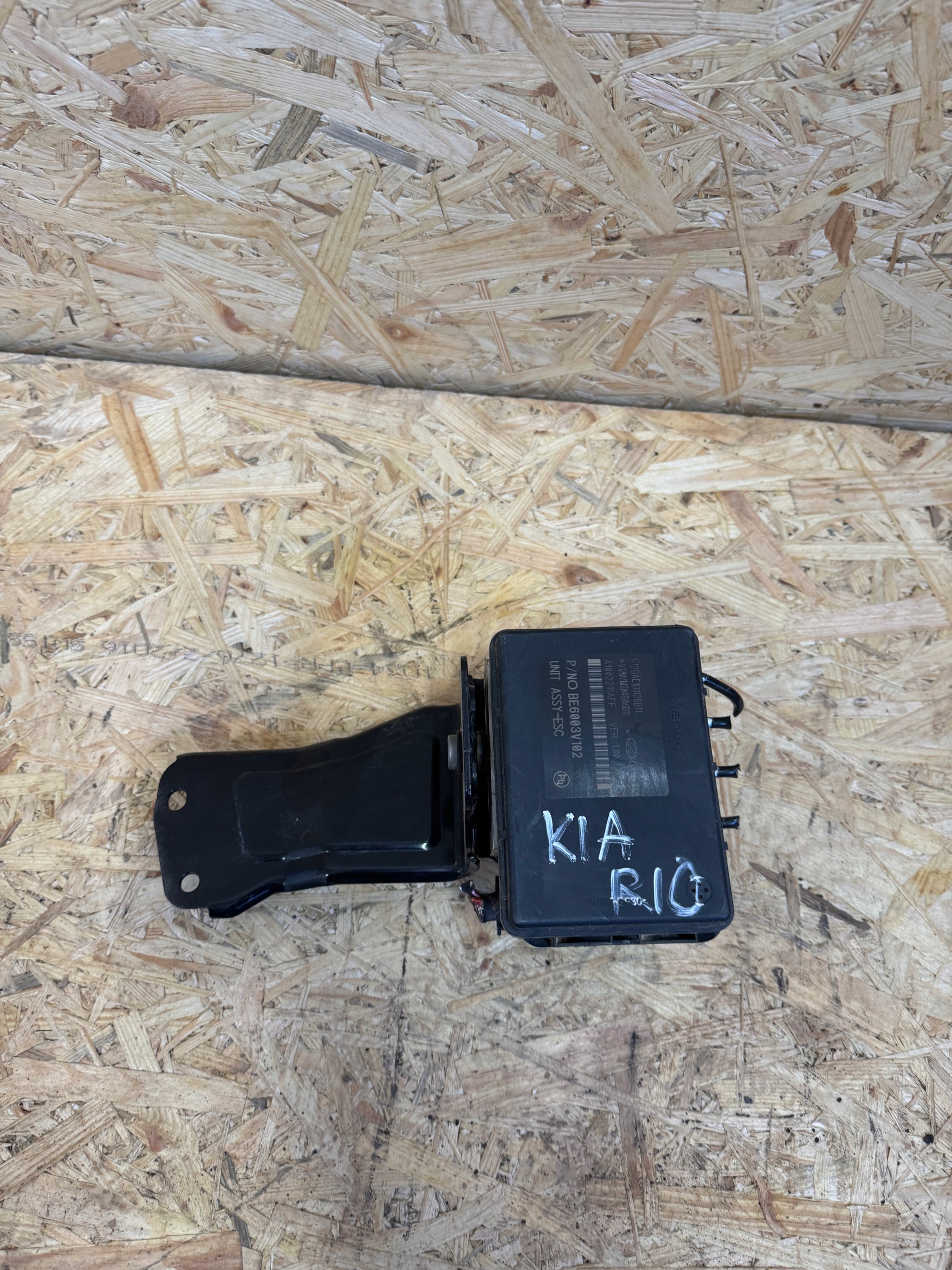 насос ABS kia RIO IV 58920-H8200 1.2 82KM