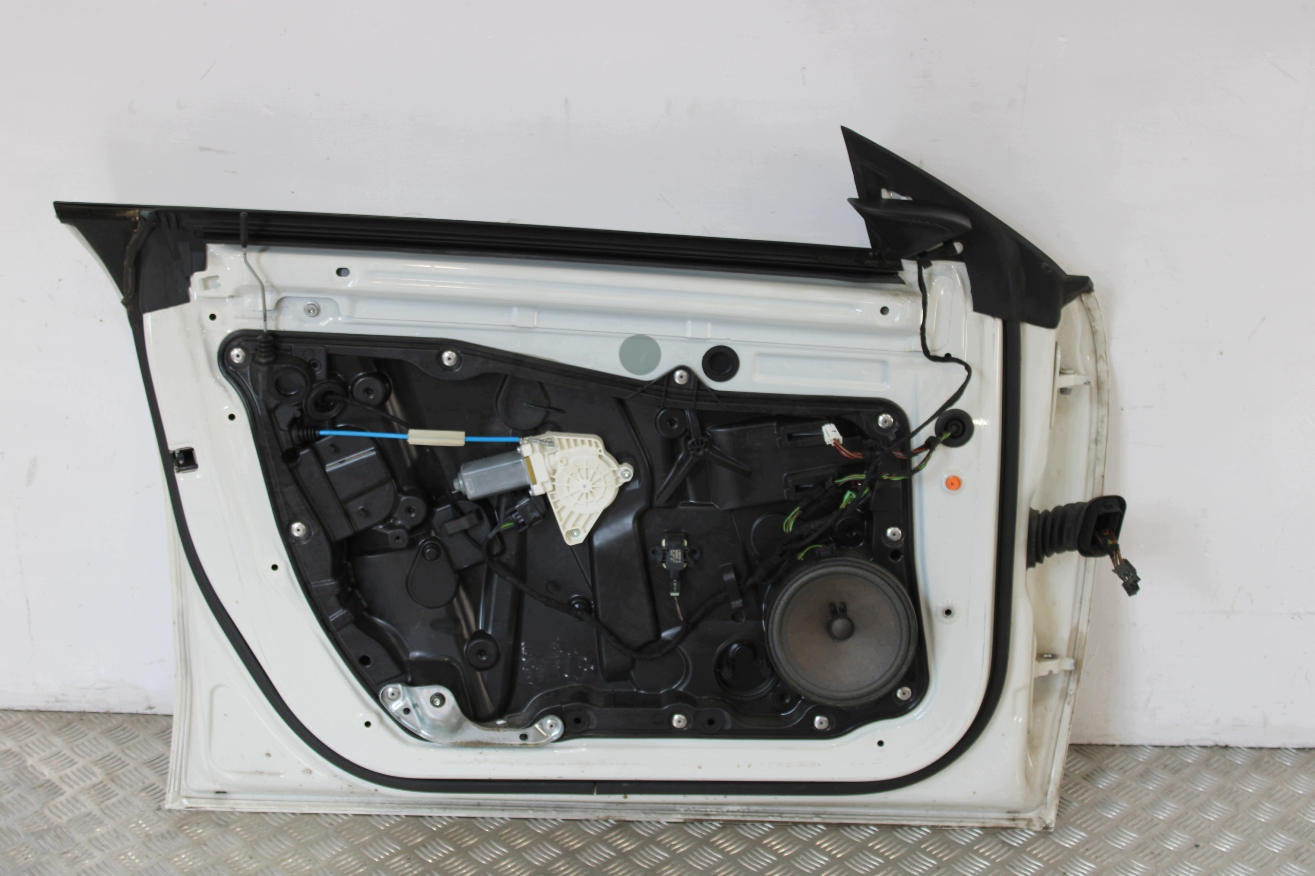 door left front front complete MERCEDES CLA W117 2,2 CDI