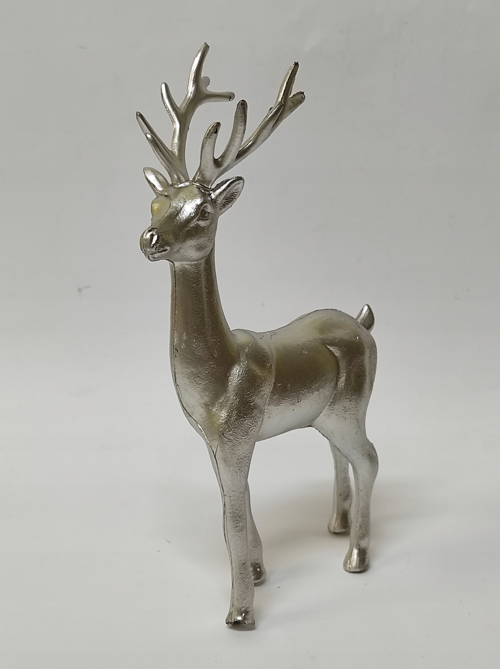 

Renifer srebrny stojący figurka dekoracja 23 cm