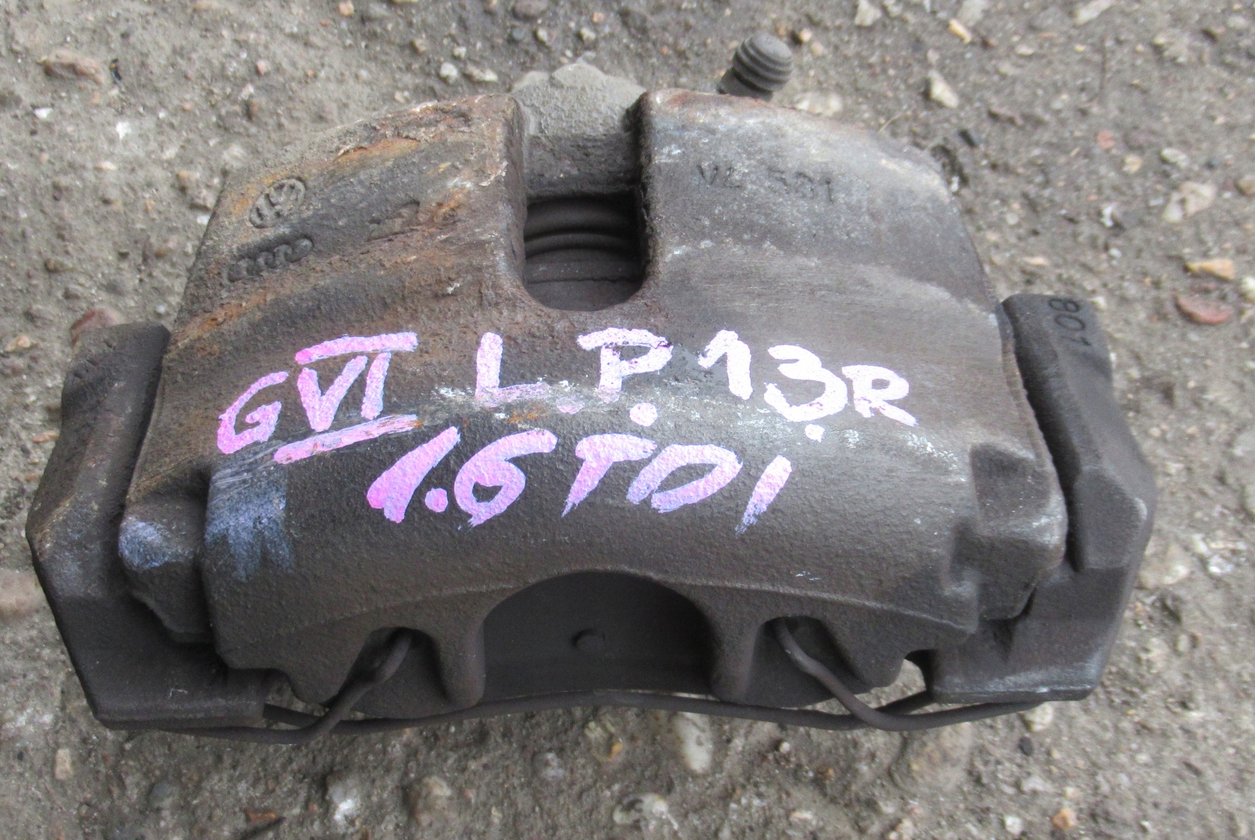 VW GOLF VI 1.6 TDI caliper left front
