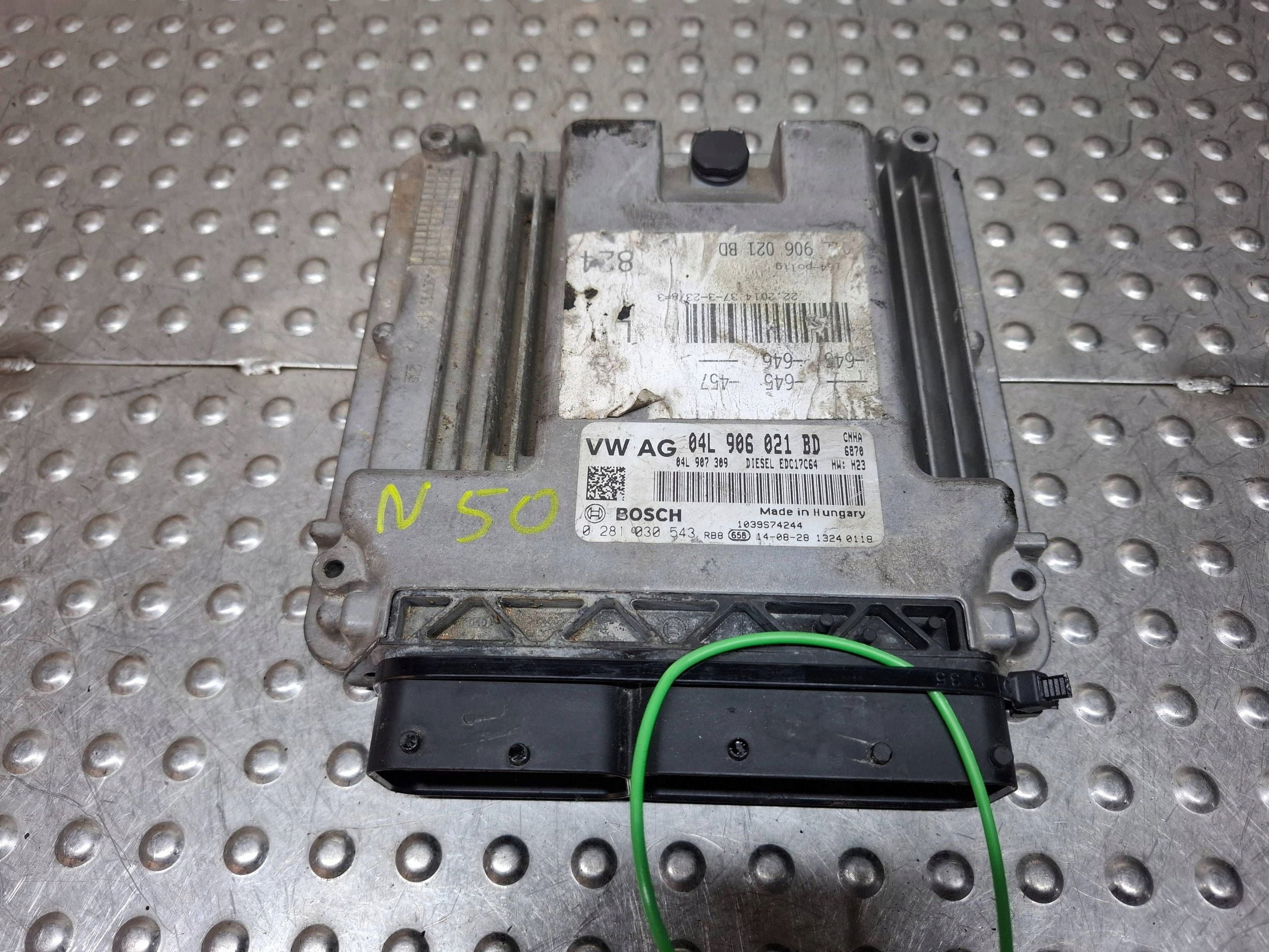 computer control unit of the engine 04L906021BD 0281030543 AUDI A6 C7 2.0 TDI