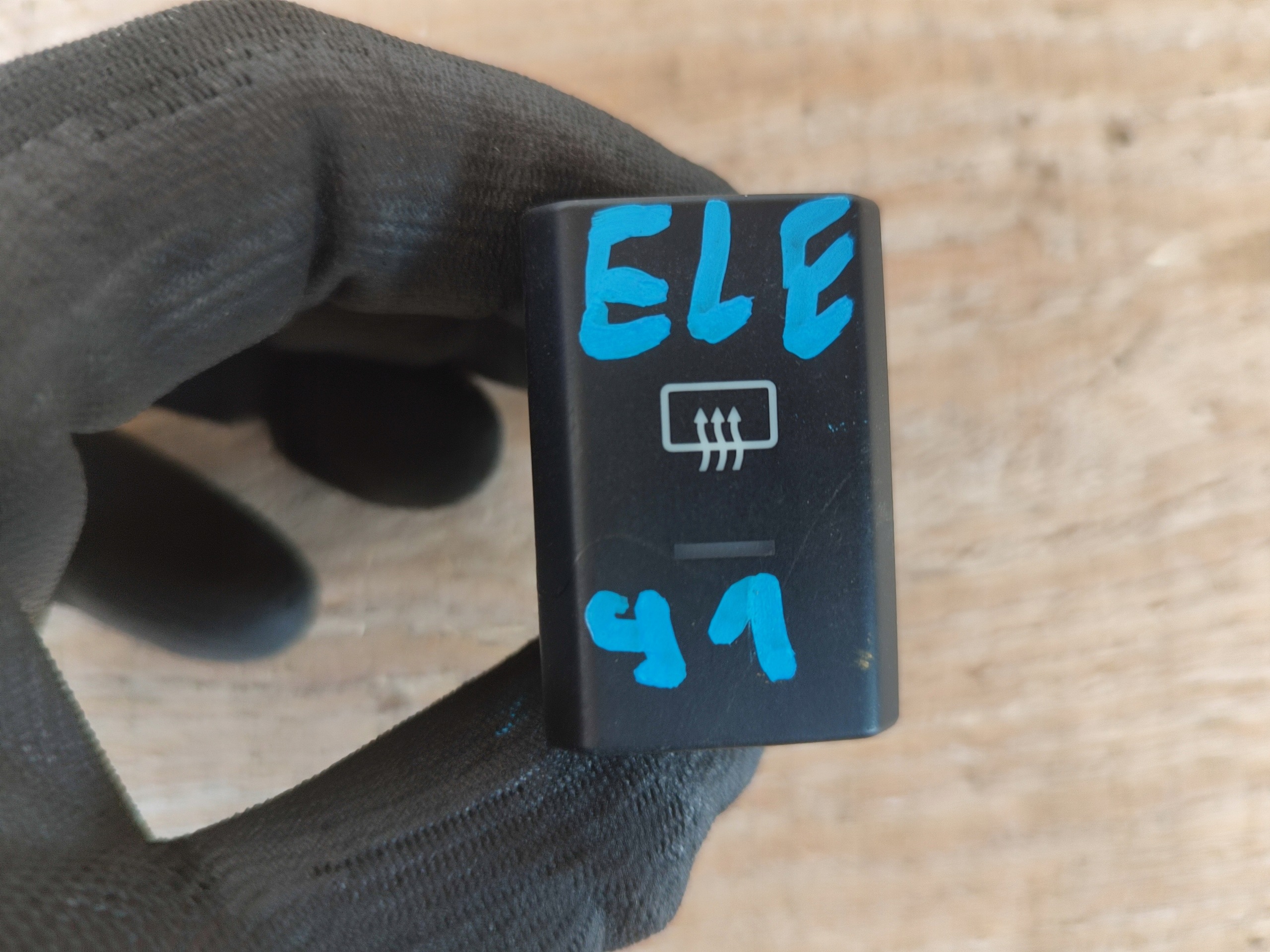 button switch OGRZEWANIA windows LAND ROVER FREELANDER and