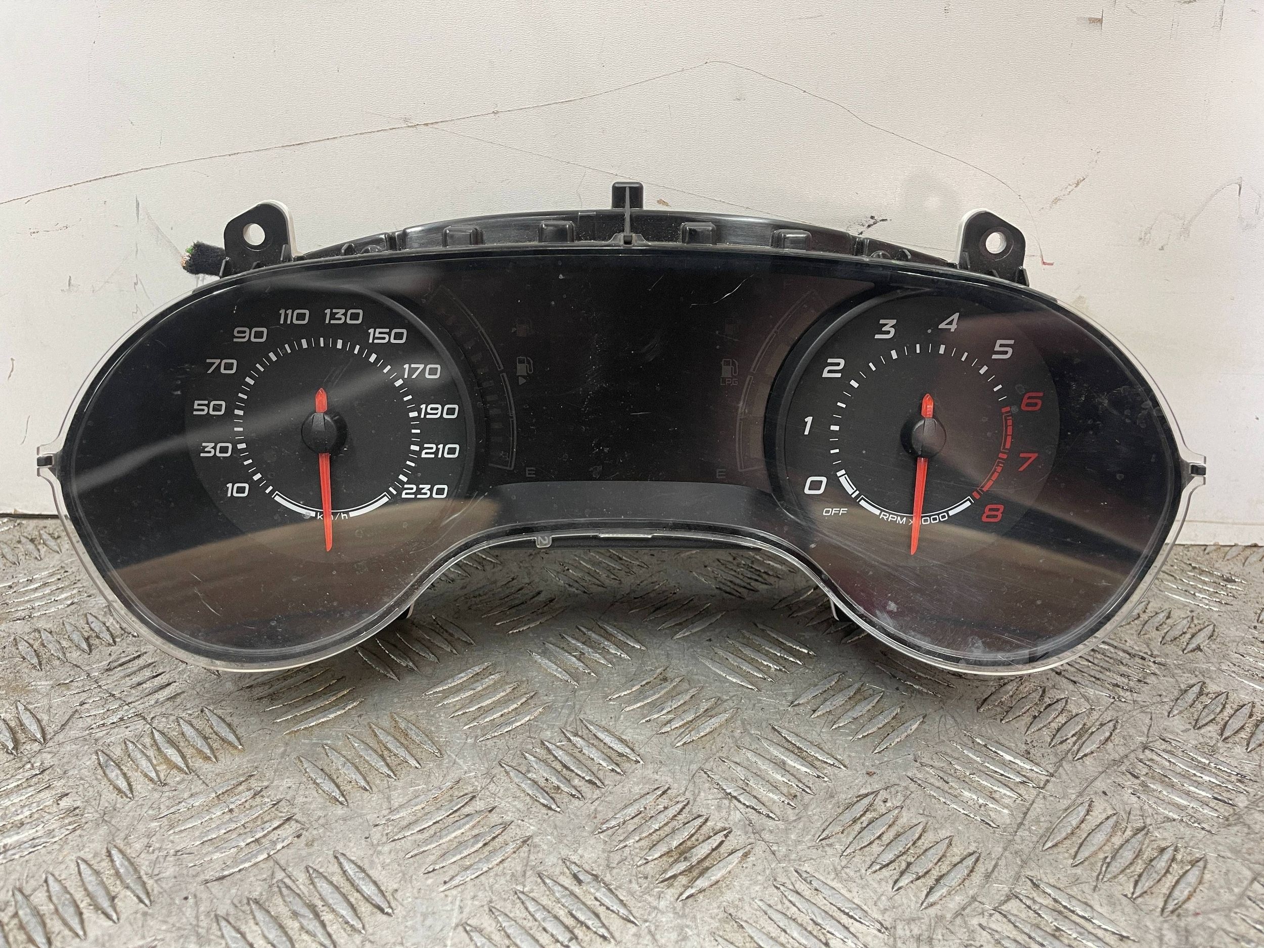 dials FIAT TIPO II 2 15- 1.4 T-JET A2C17819801