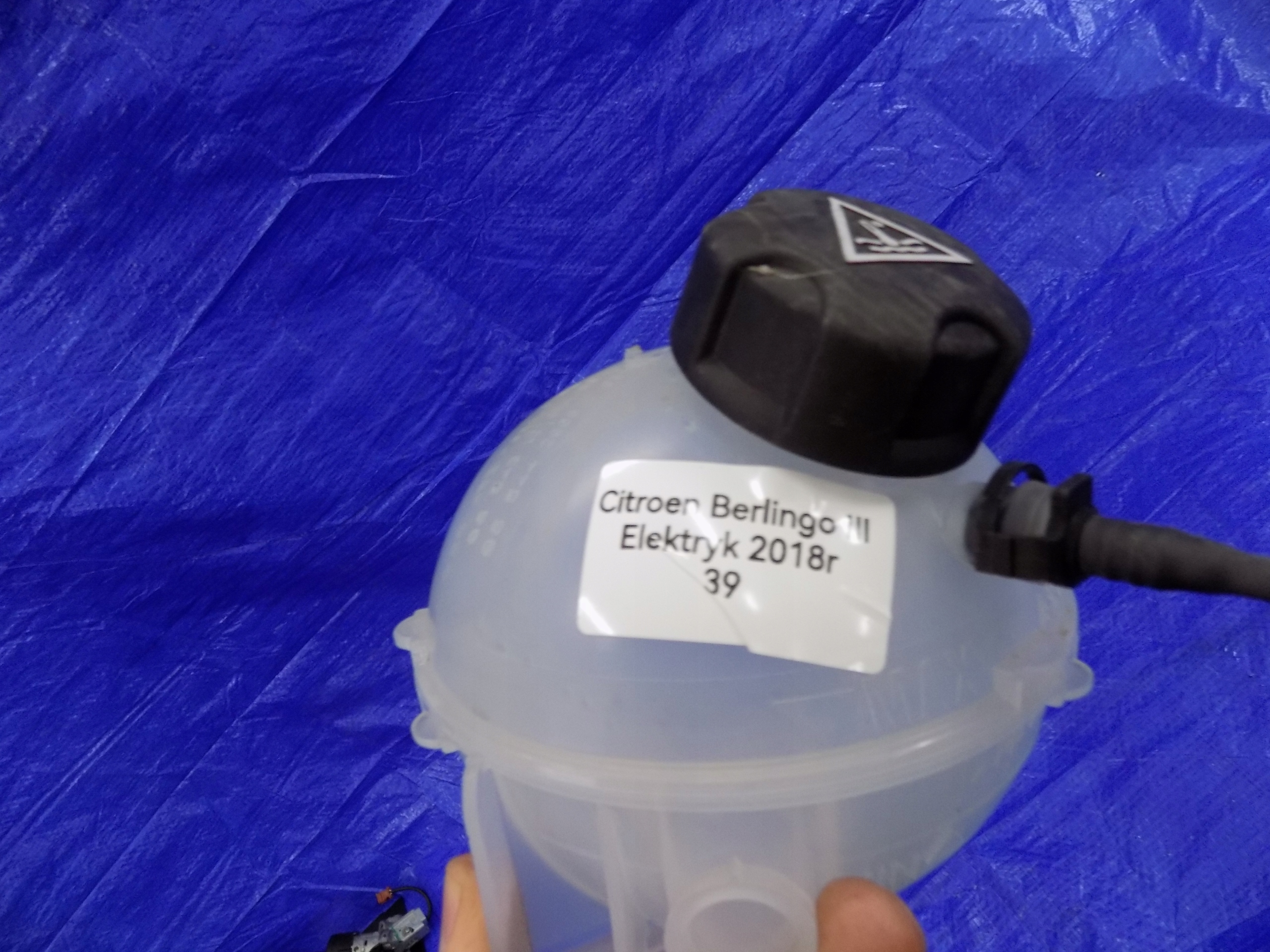 Réservoir eau PARTNER BERLINGO III ELEKTRYK