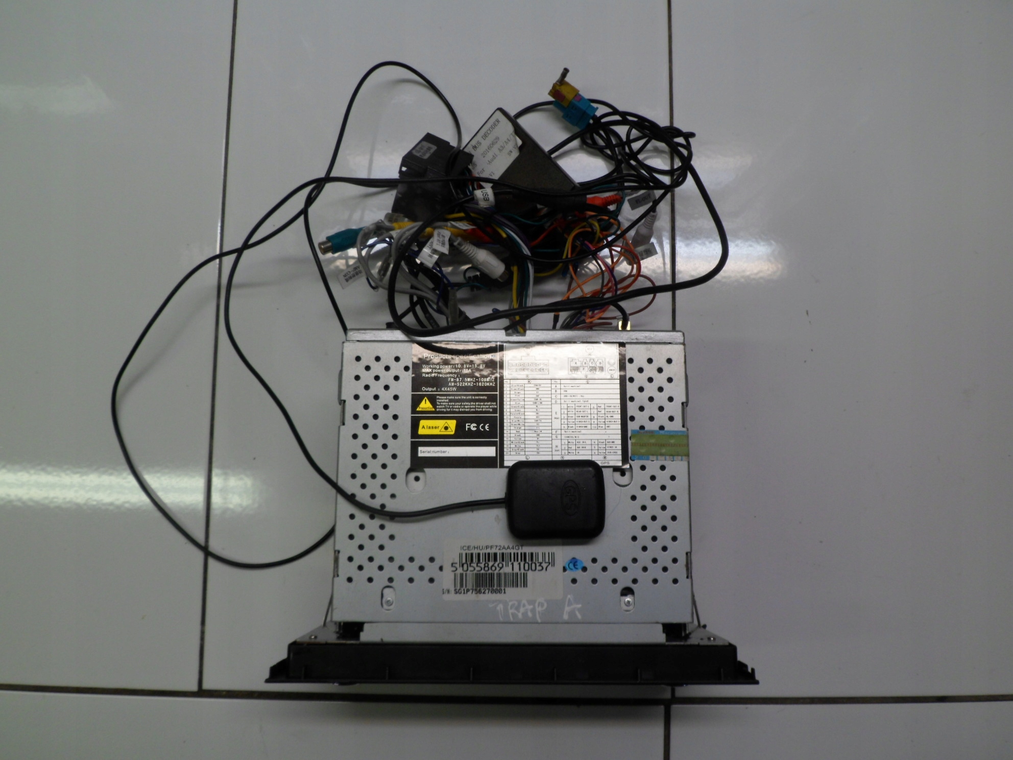 AUDI A4 B7 RADIO navigation XTRONS PF72AA4GT