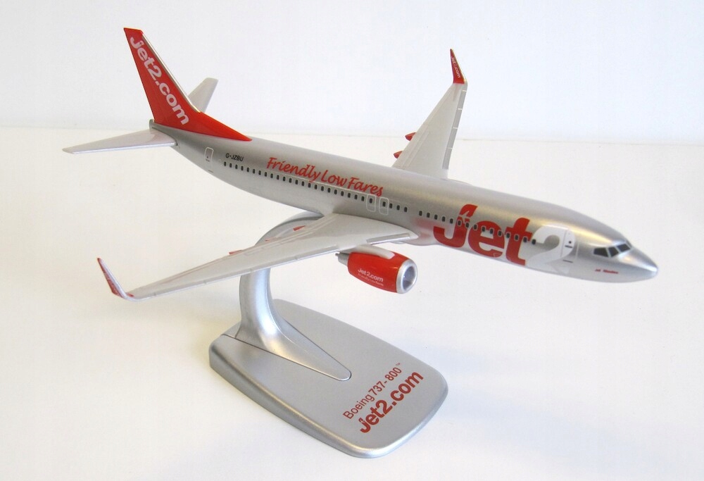 Model letadla Boeing 737-800 Jet2.com 1:200