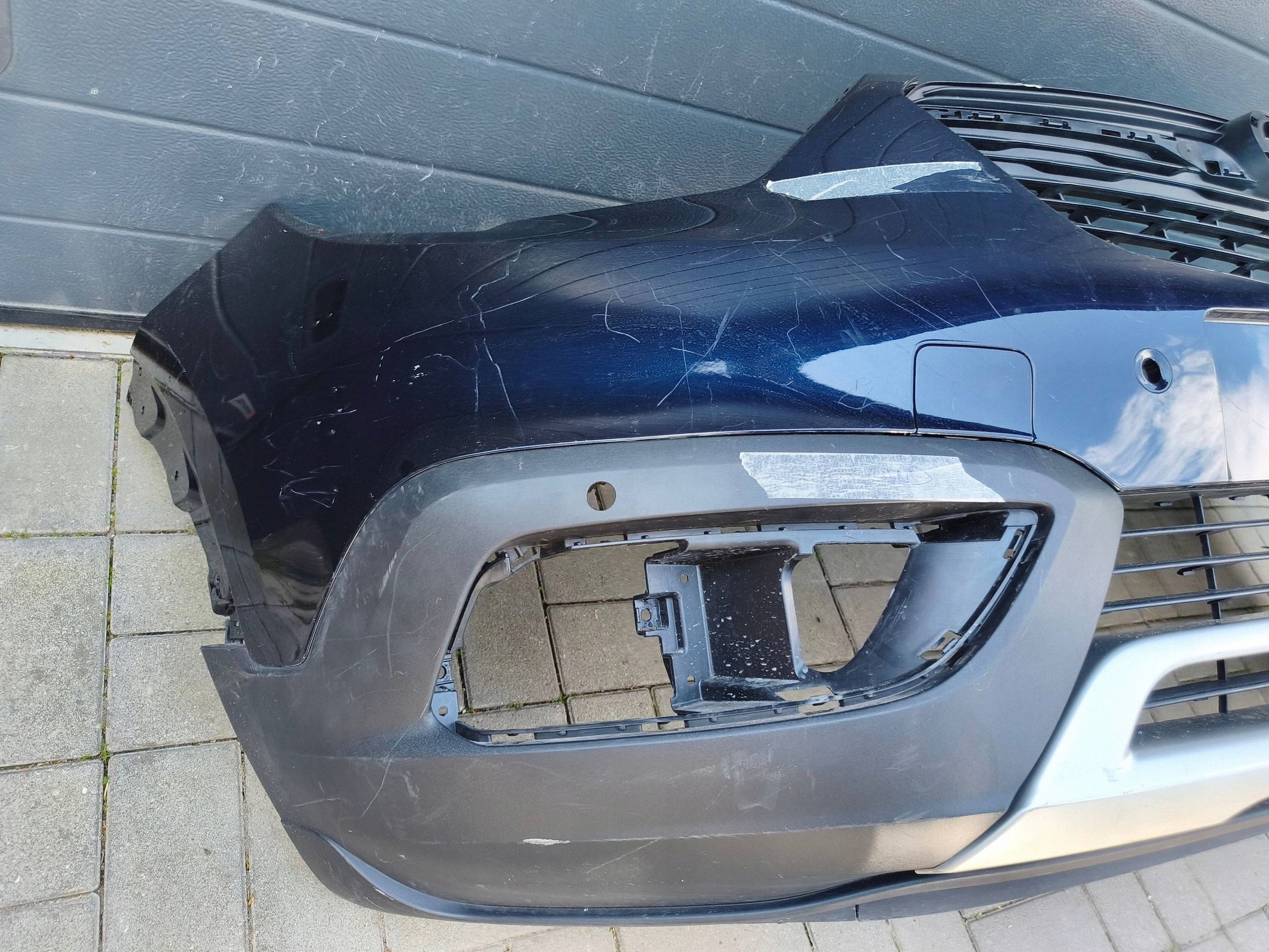 Opel Crossland X 17- bumper front front
