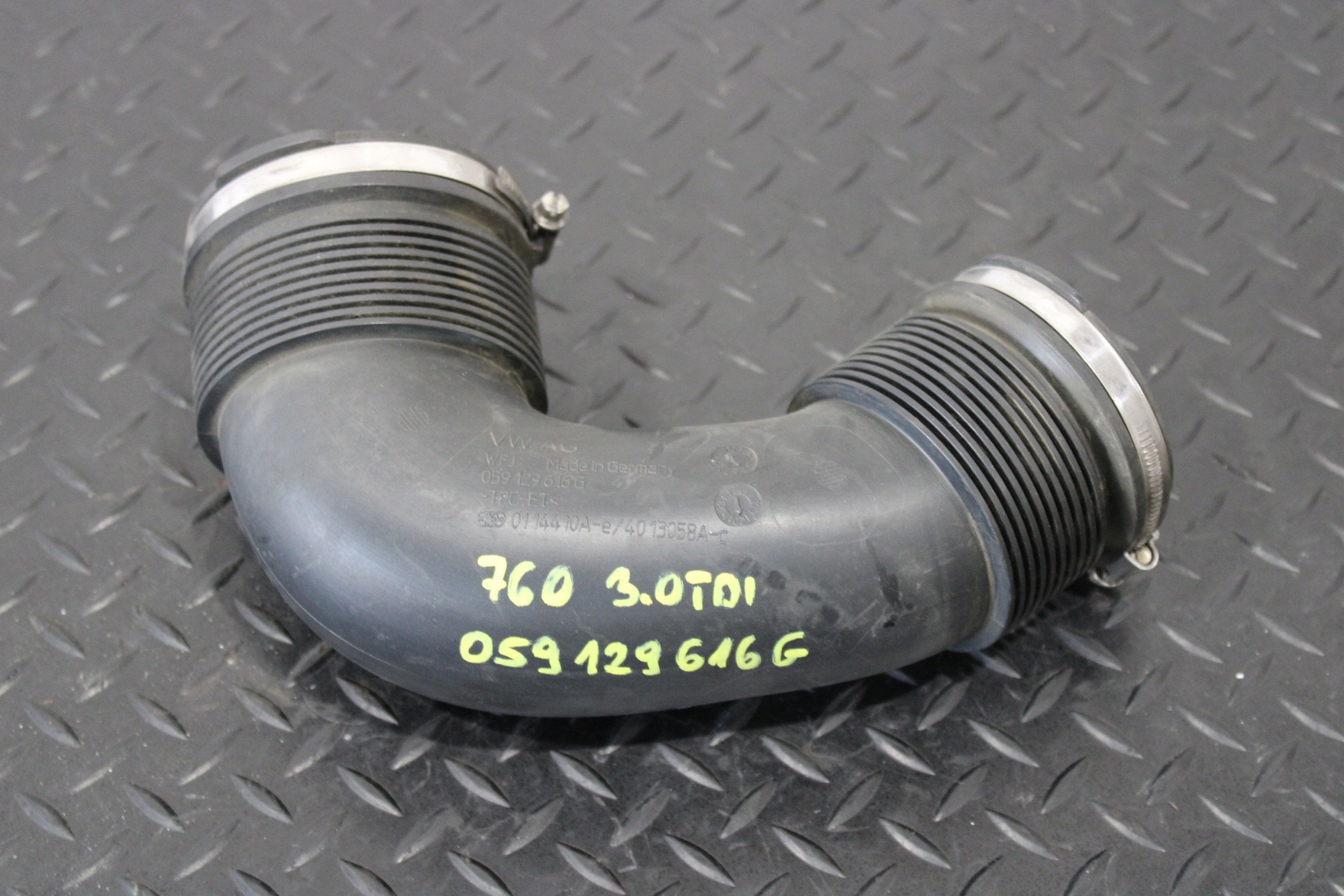 pipe wiring air VW TOUAREG III 3 760 059129616G