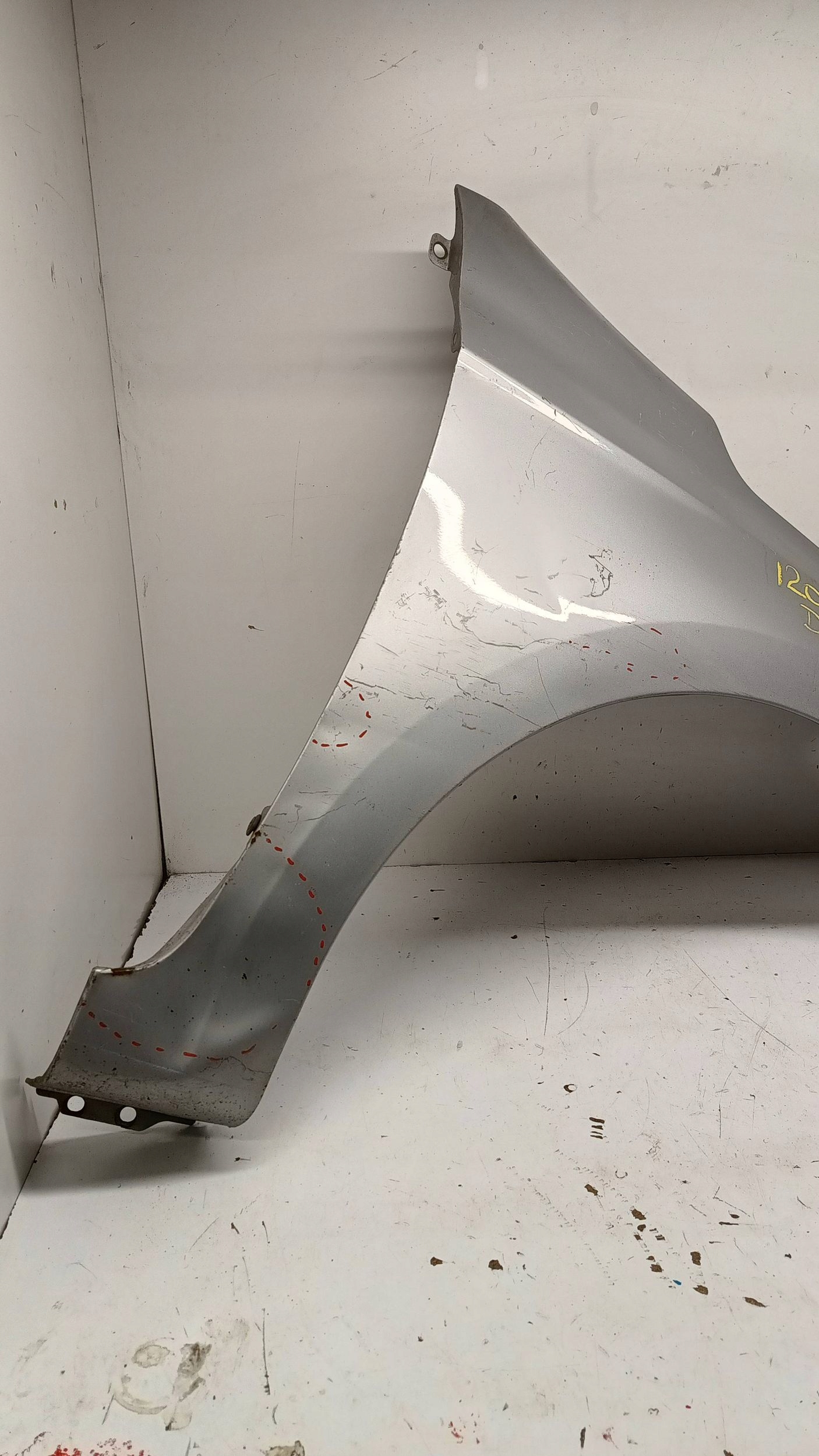HYUNDAI I20 and LIFT fender right front front NR35 2012-14R