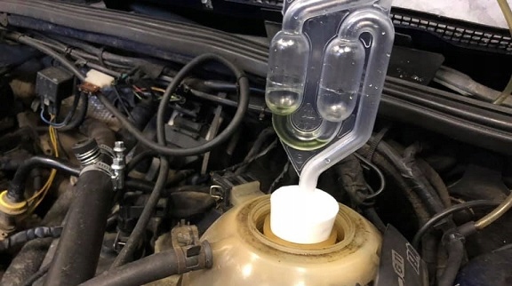 TESTER USZCZELKI POD GŁOWICĄ Co2 10 TESTÓW Producent TSW