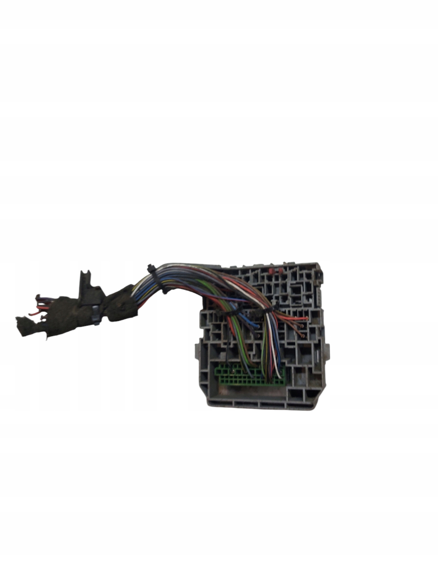 Module fusibles OPEL MERIVA A 13211985000