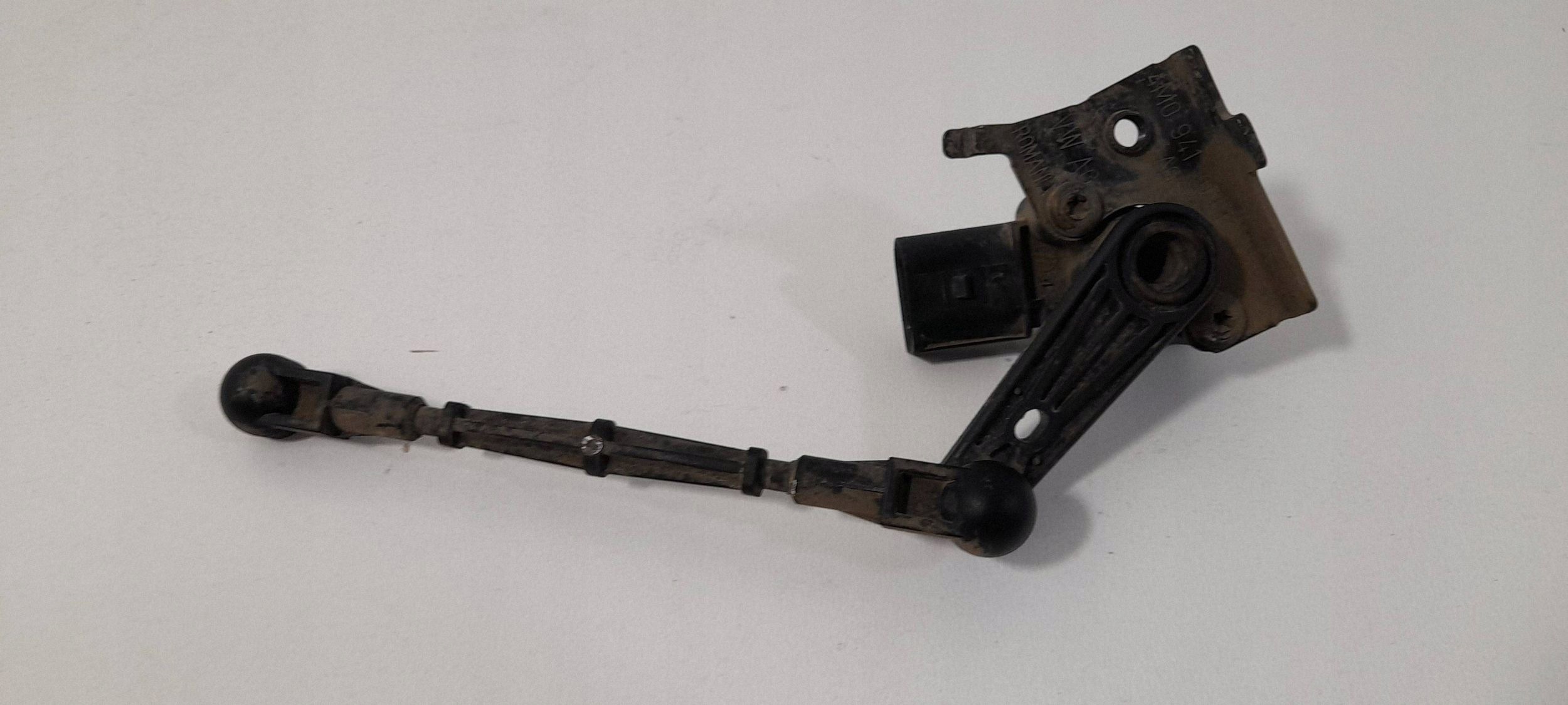 Porsche Cayenne 9Y0 9Y3 sensor levelling rear part 4M0907503 (PR56)